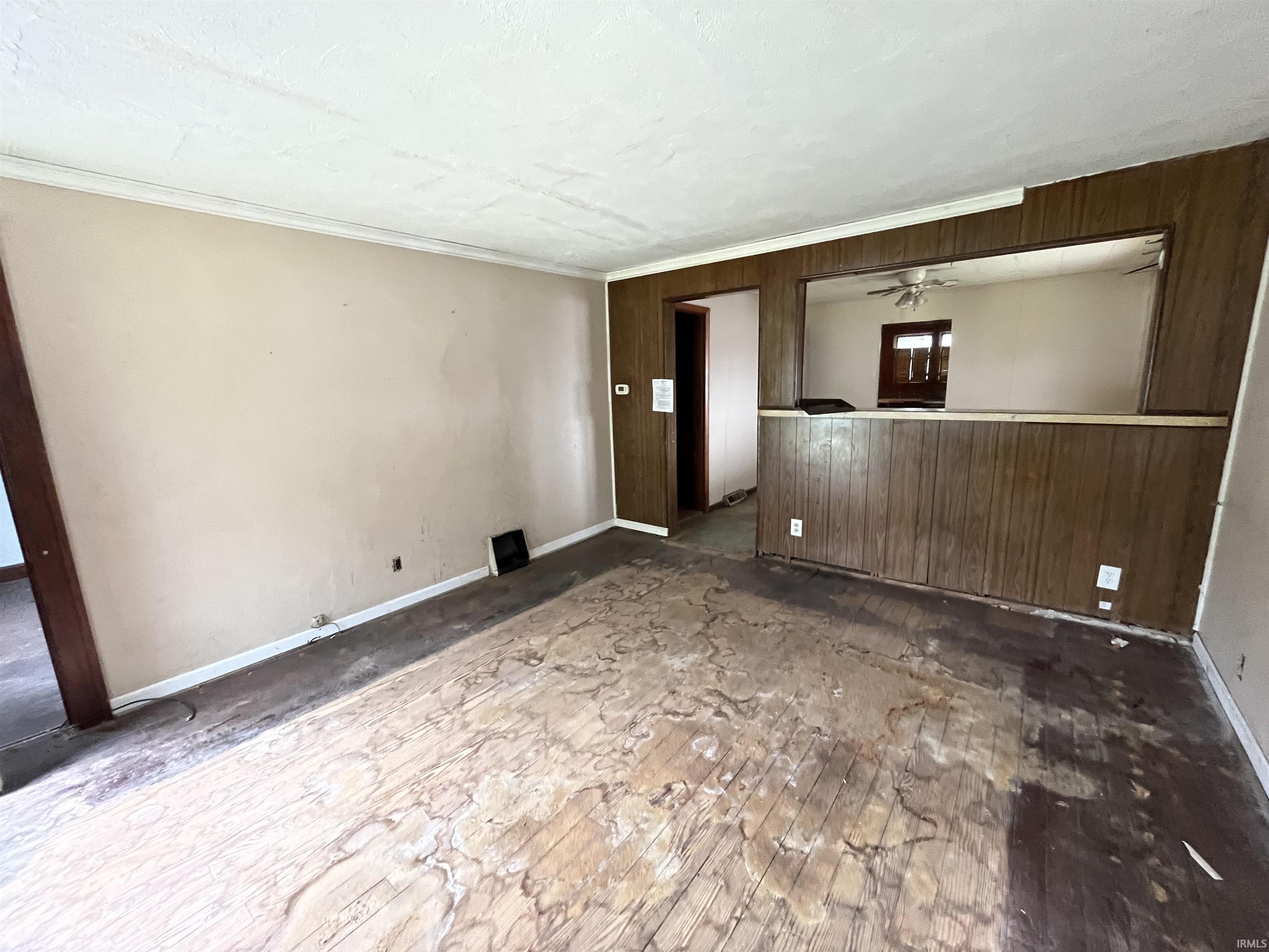 19532 Palisade Avenue