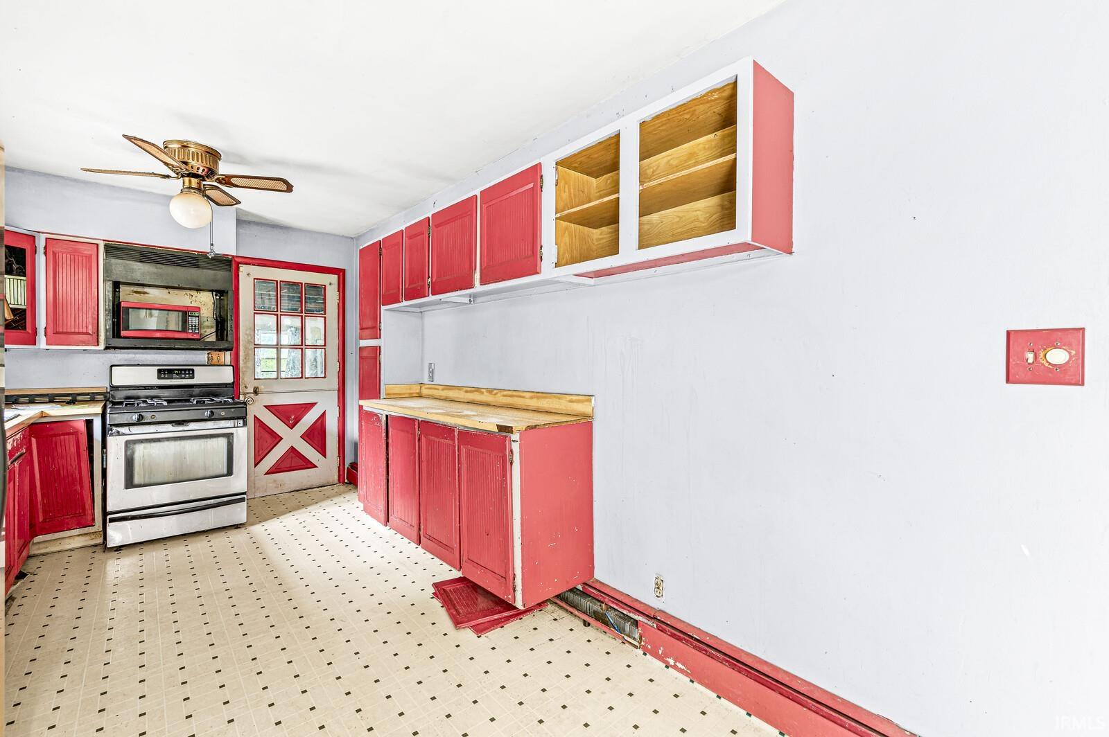 19 Shore Manor Drive