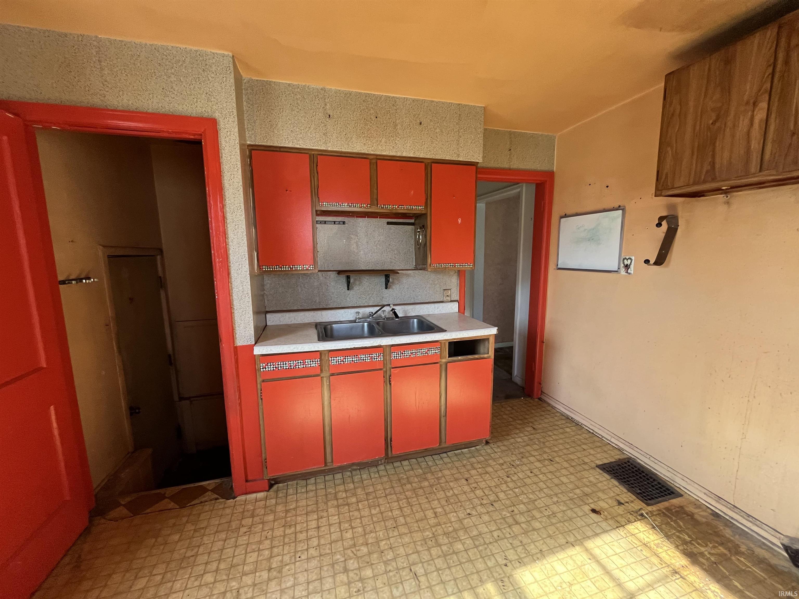 753 S Sheridan Street