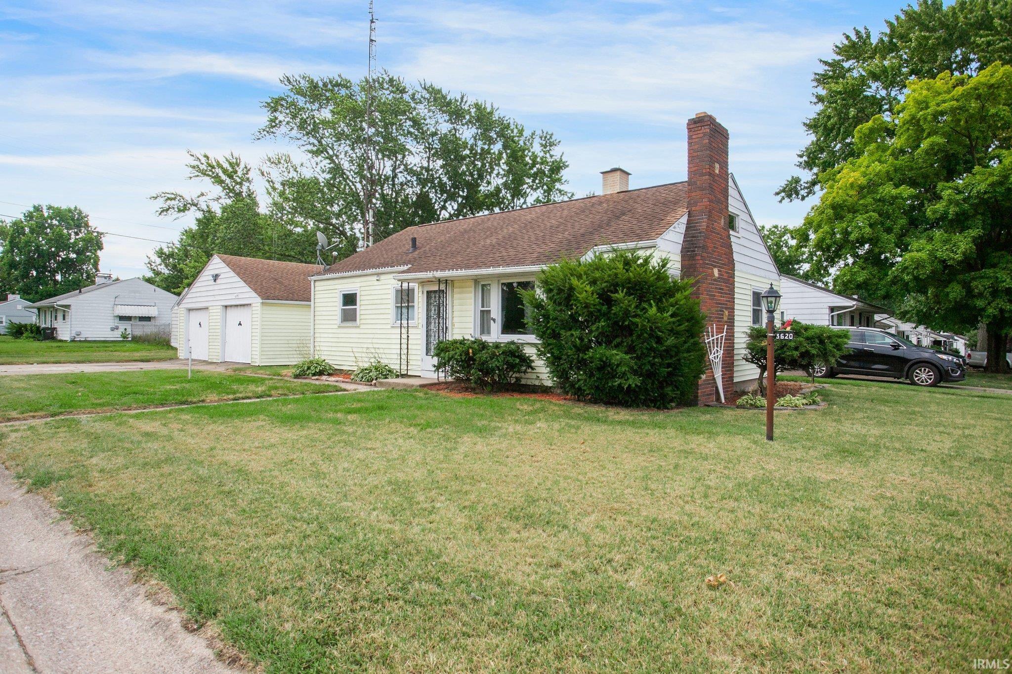 3620 S Saint Joseph Street