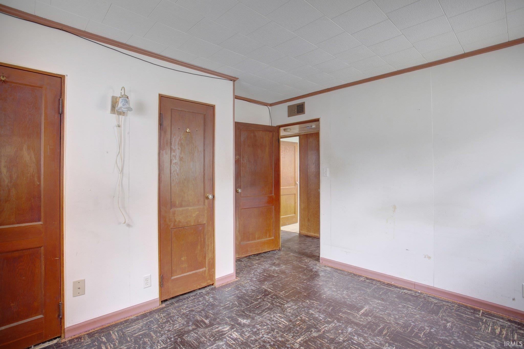 3620 S Saint Joseph Street