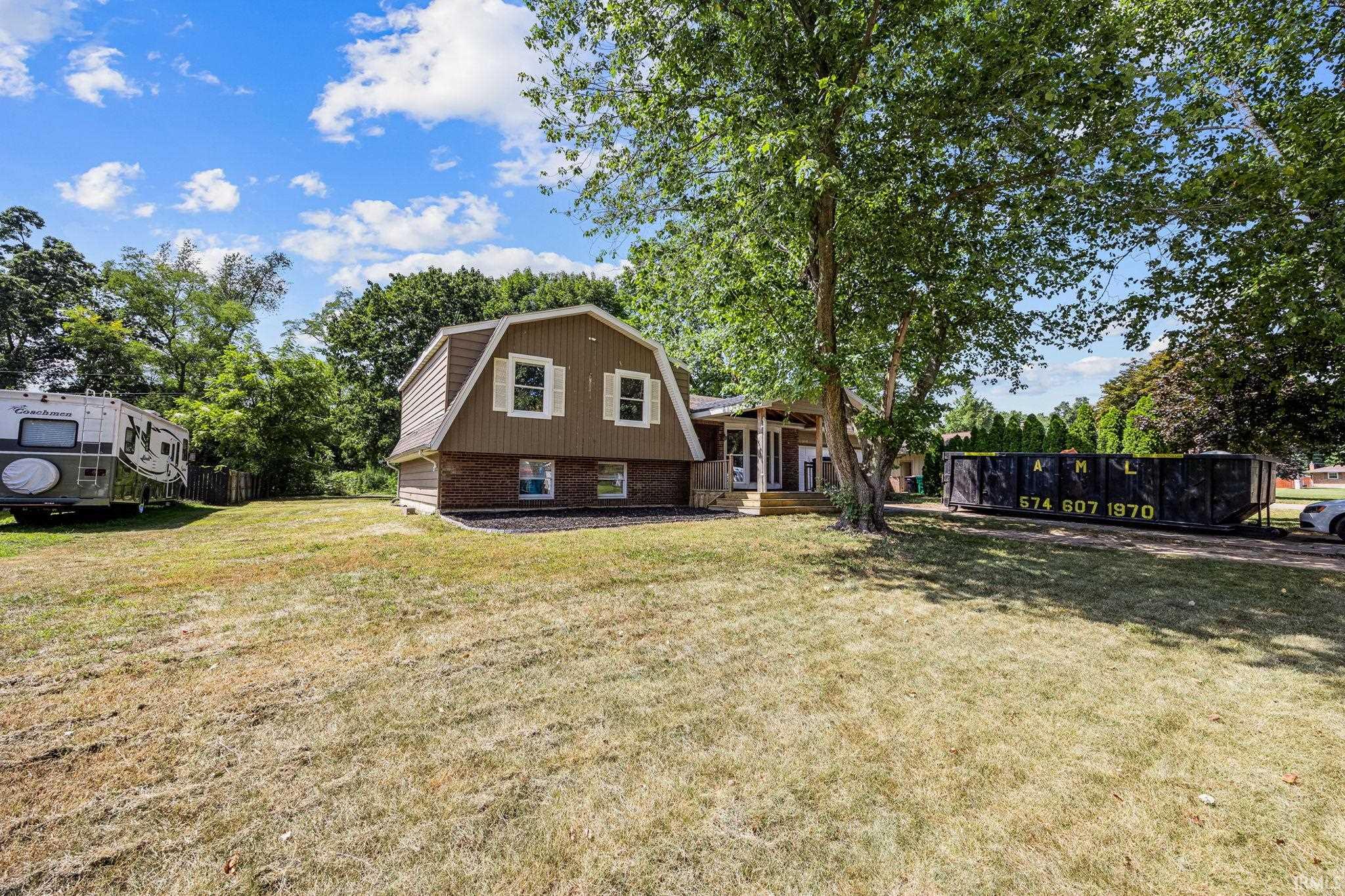 56093 Tanglewood Lane