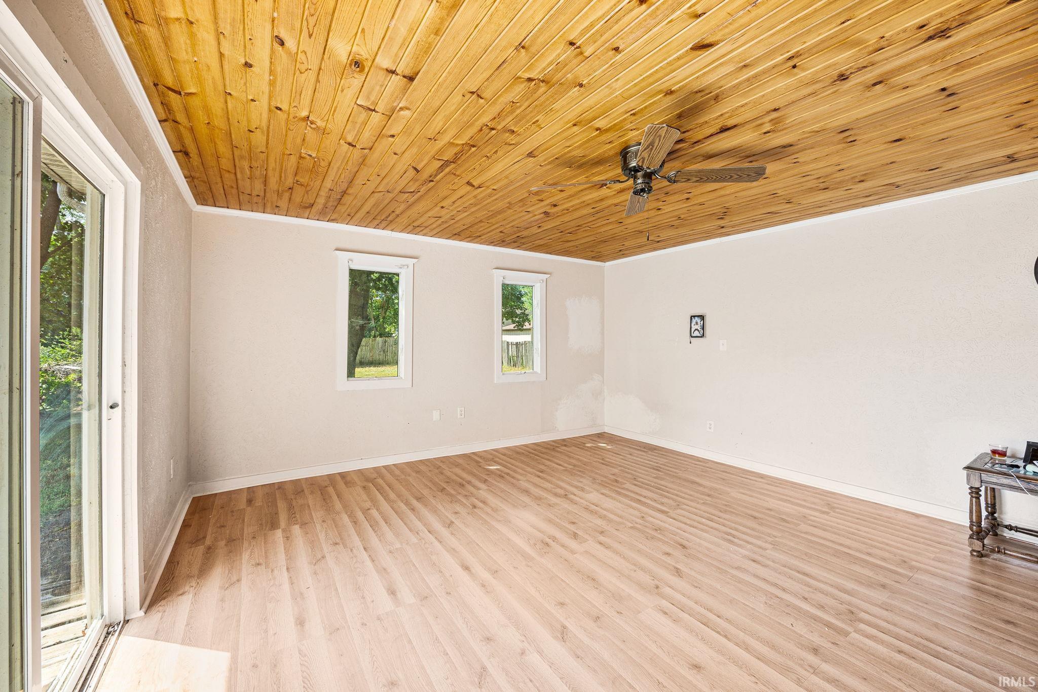 56093 Tanglewood Lane