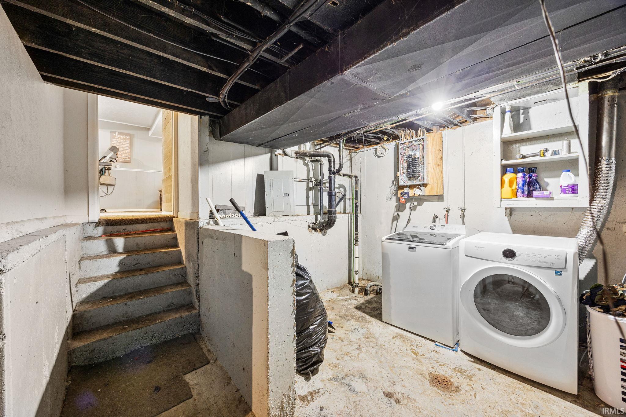 56093 Tanglewood Lane