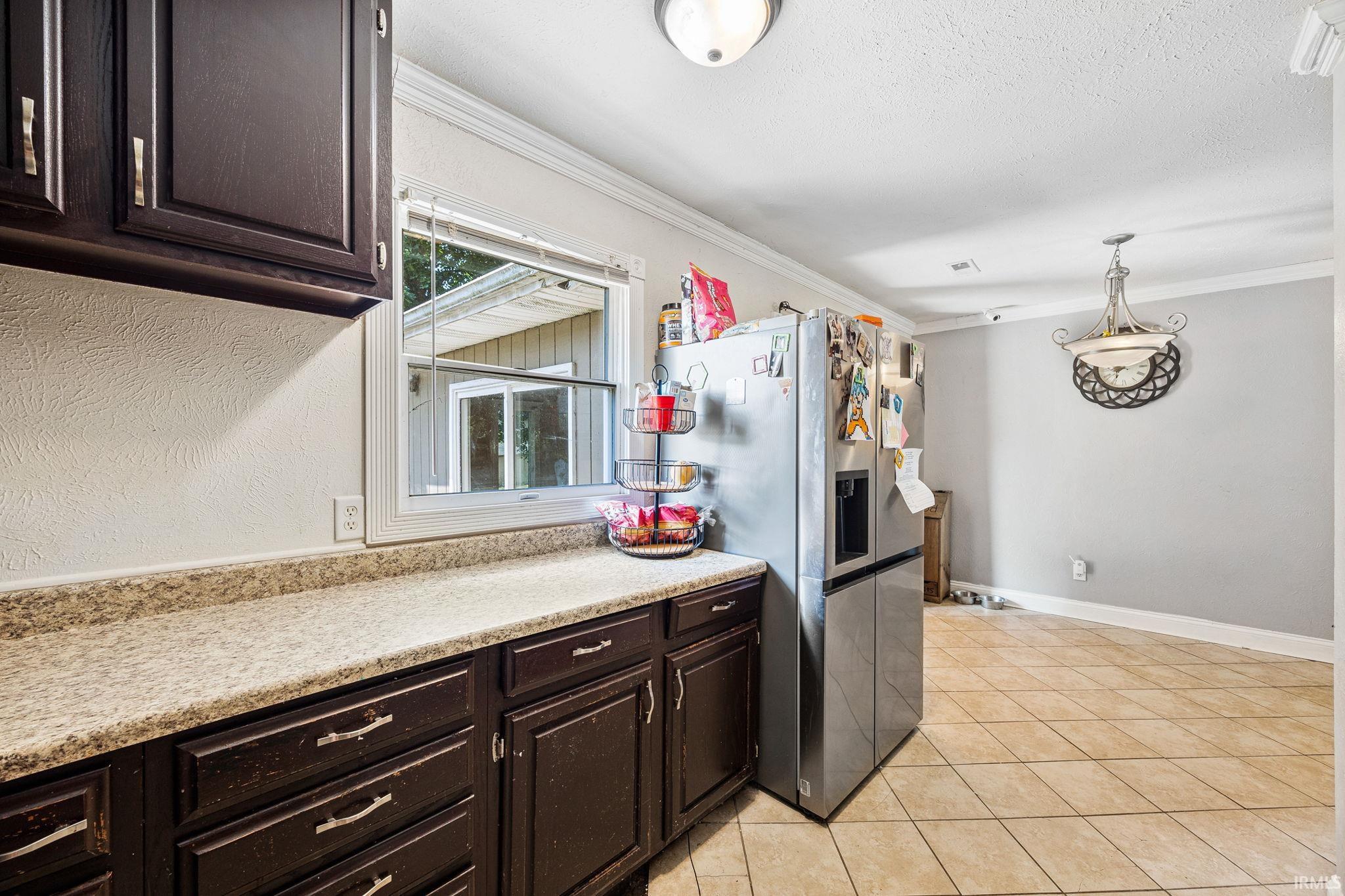 56093 Tanglewood Lane