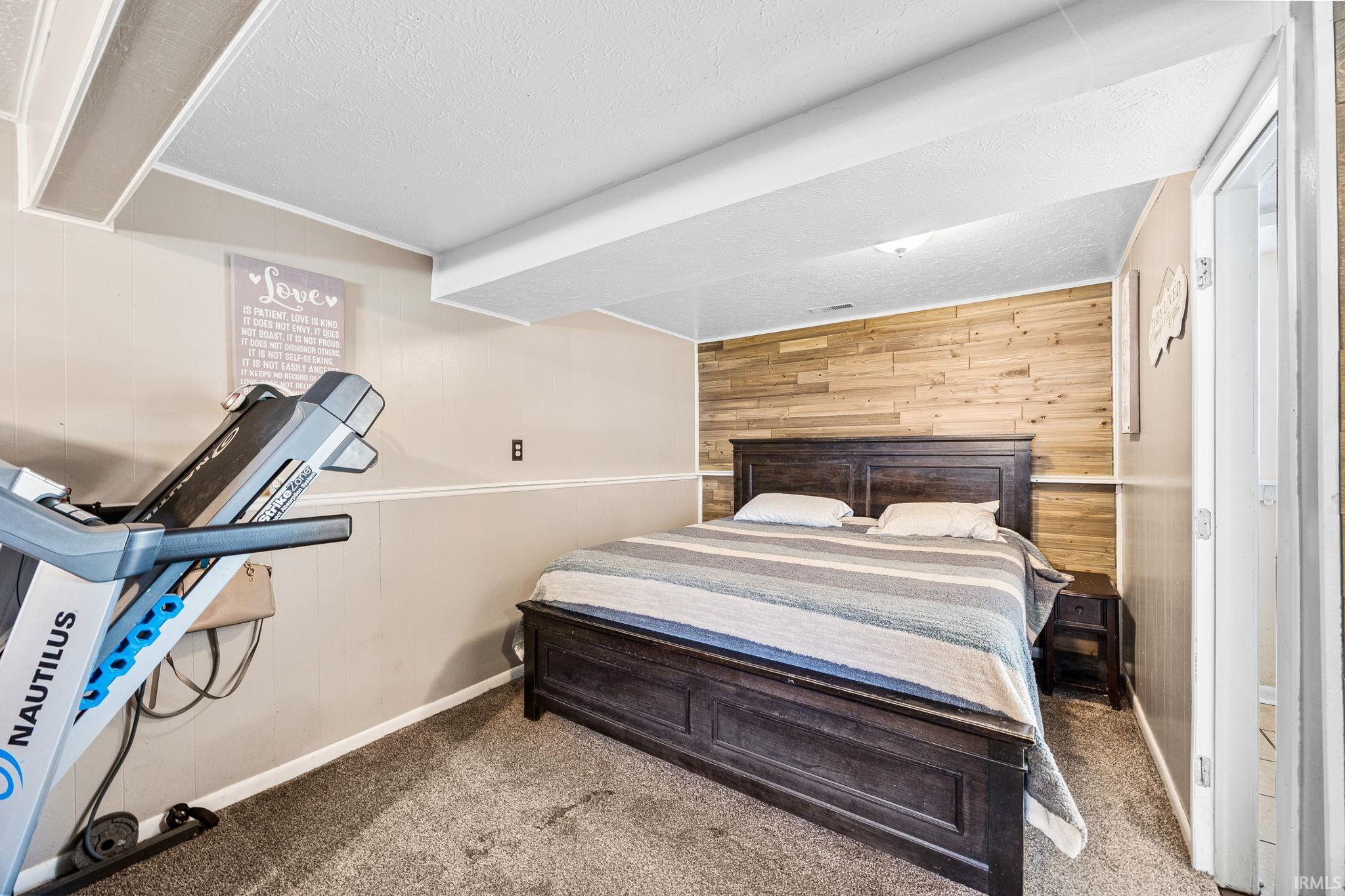 56093 Tanglewood Lane