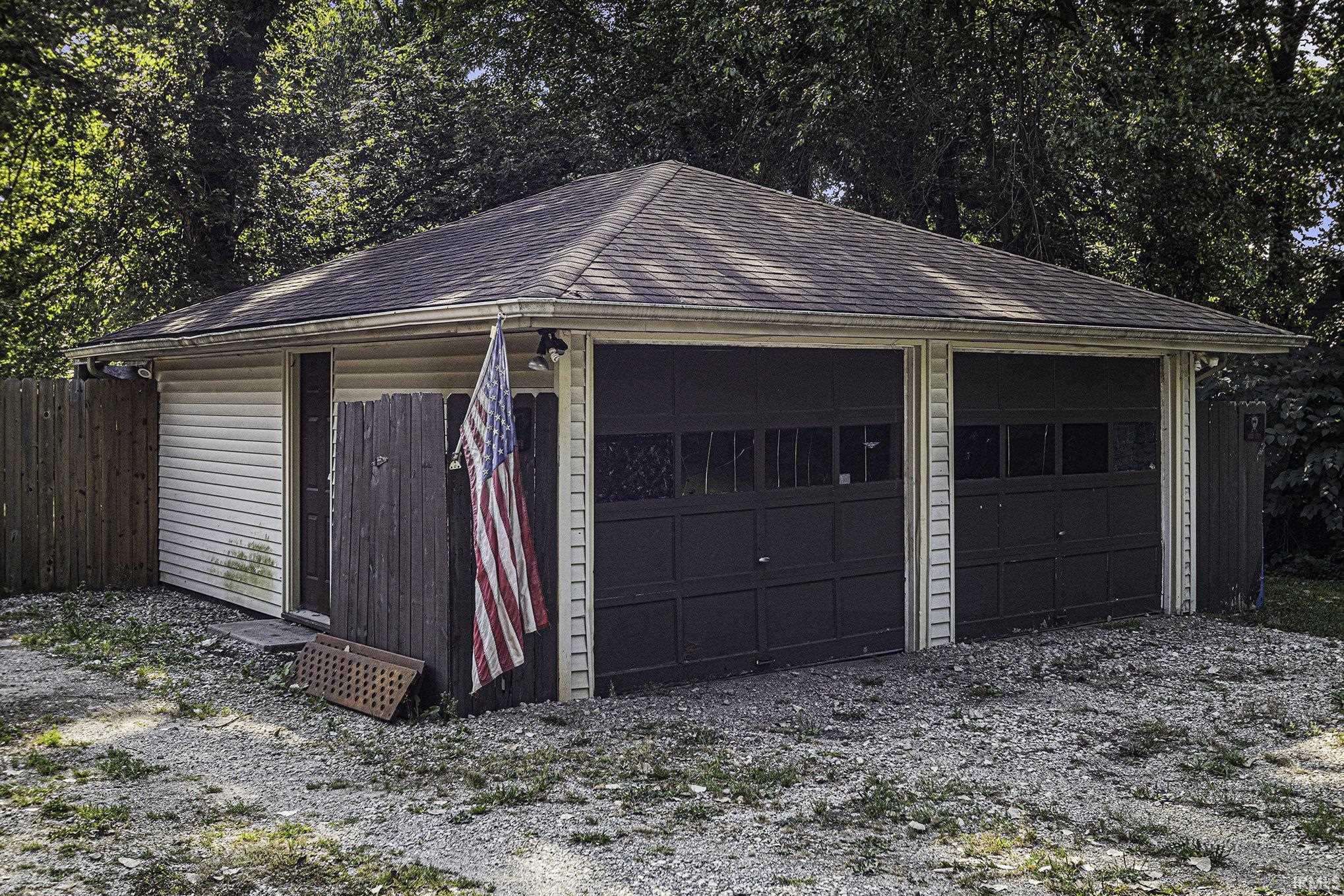 208 N Chestnut Street