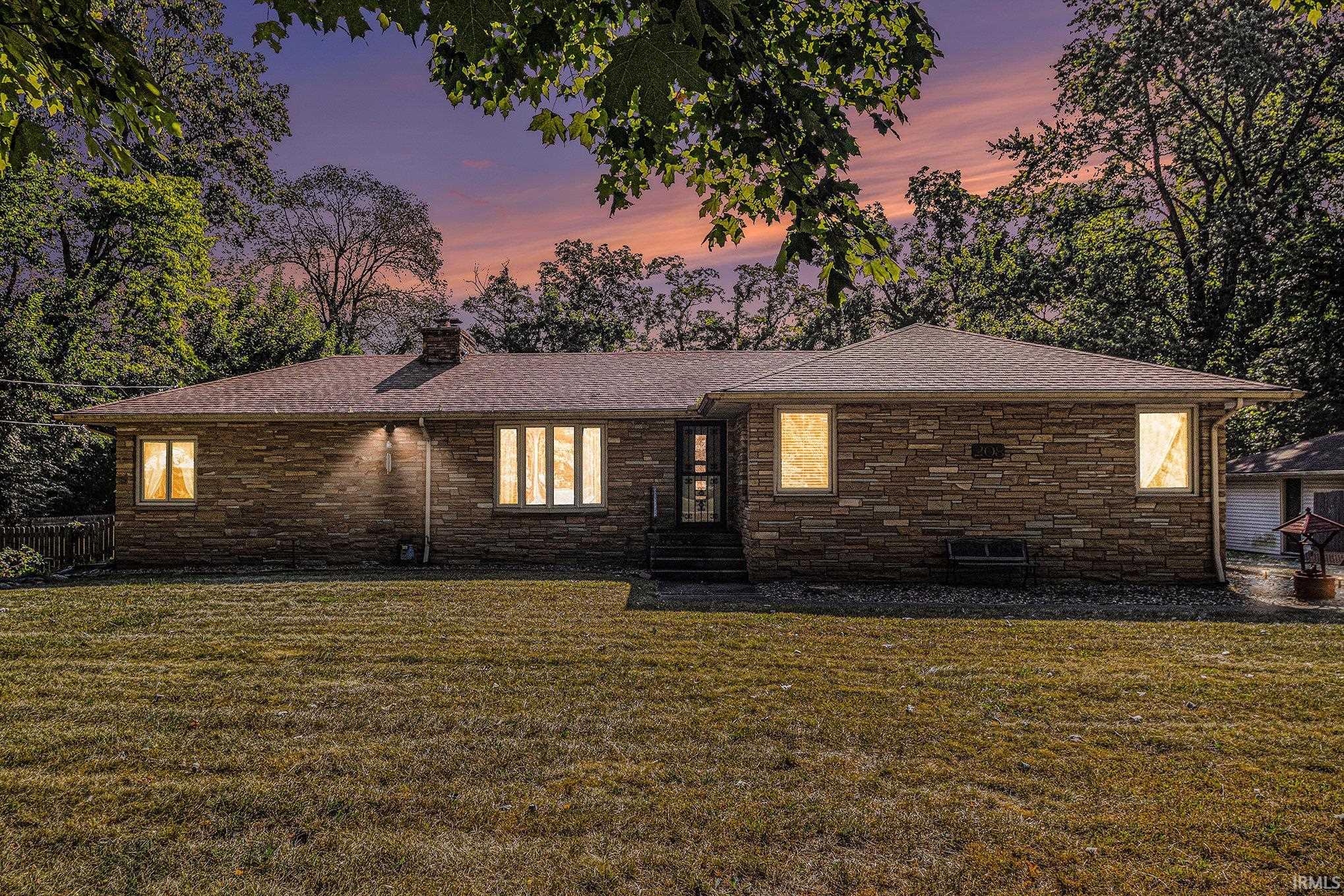 208 N Chestnut Street