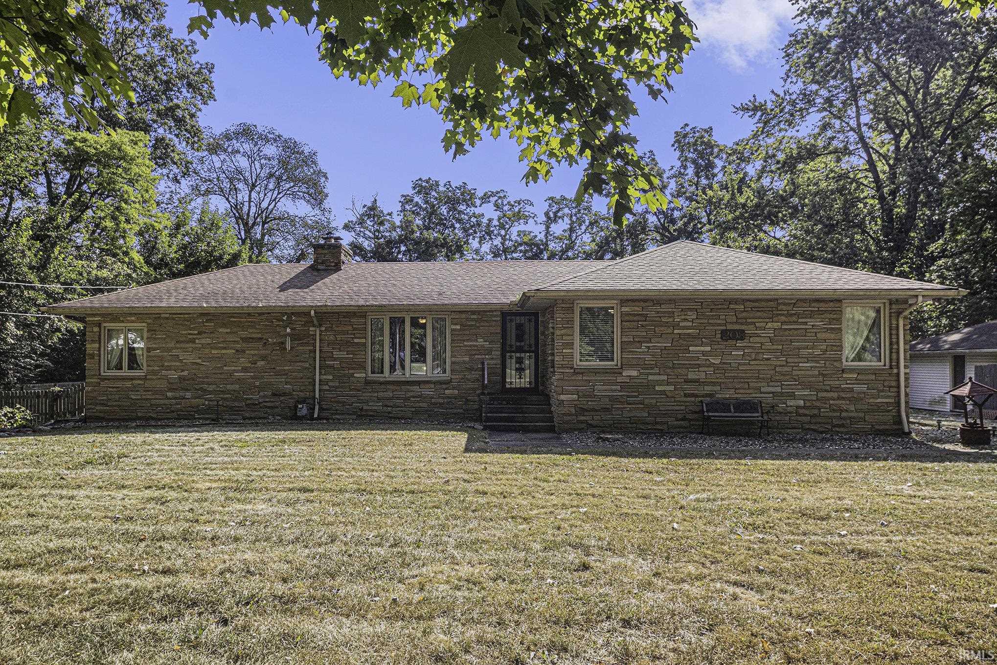 208 N Chestnut Street