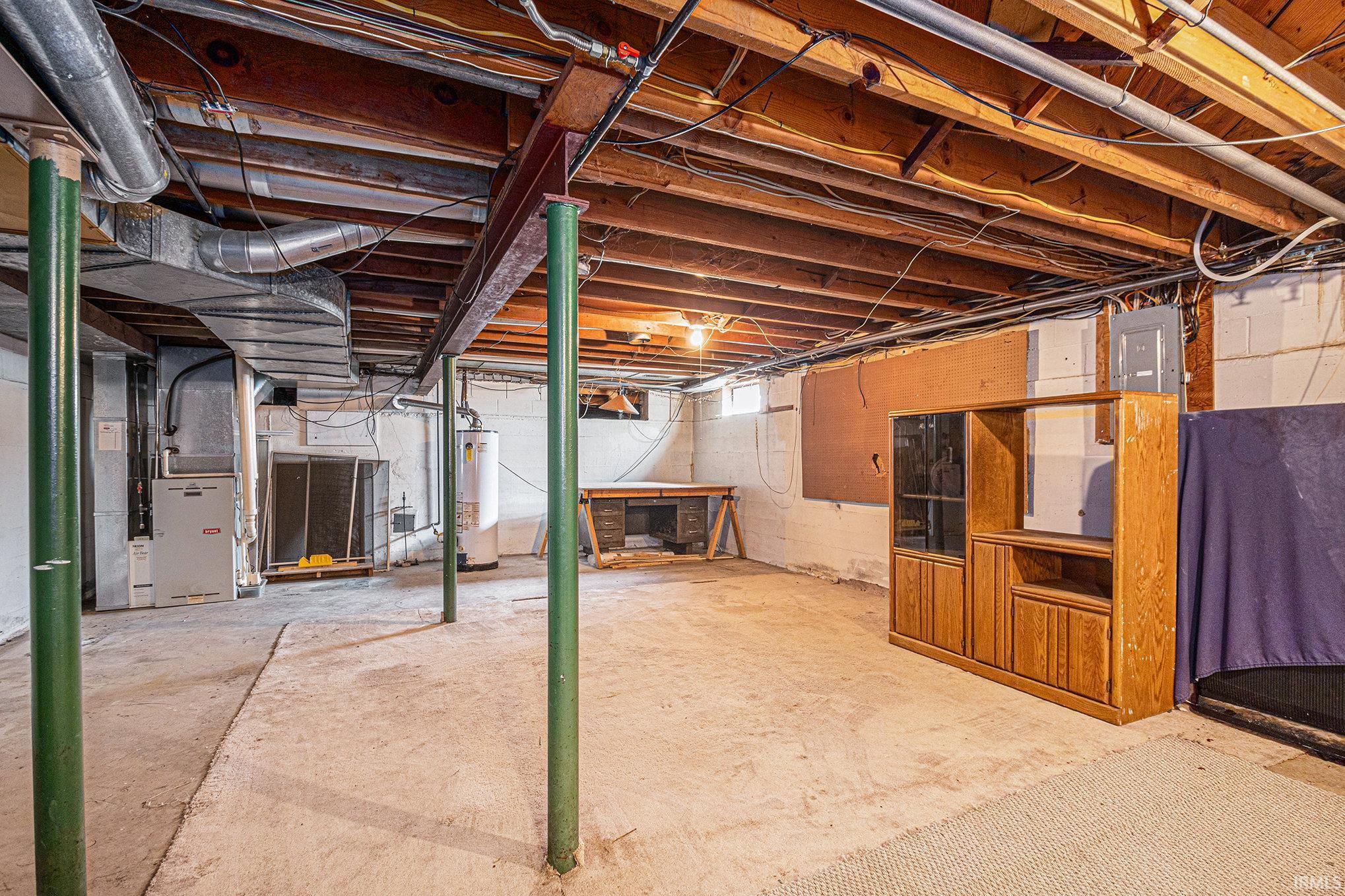 208 N Chestnut Street