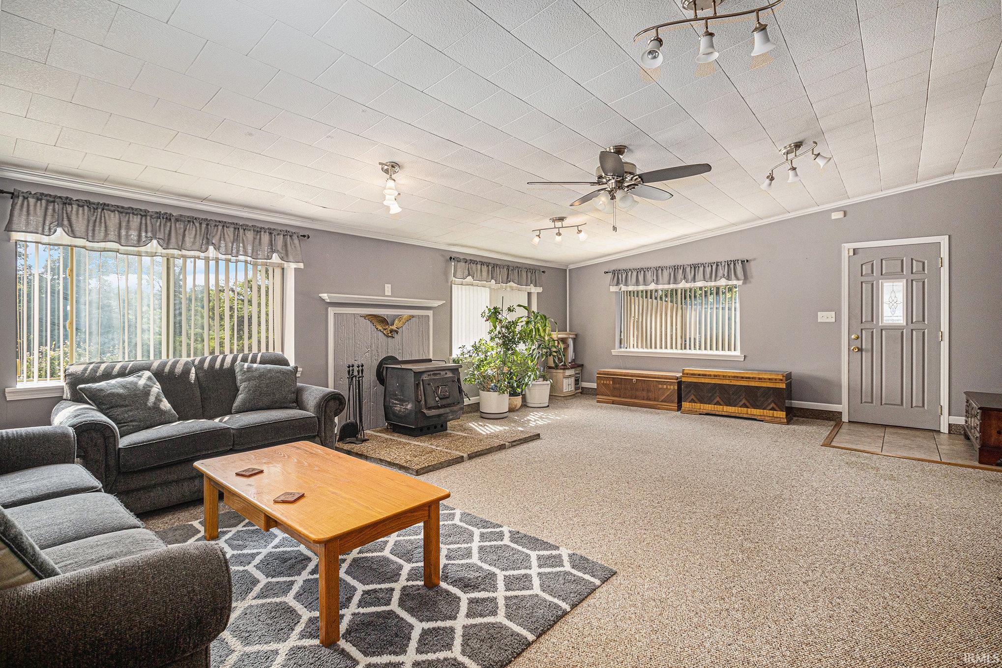 208 N Chestnut Street