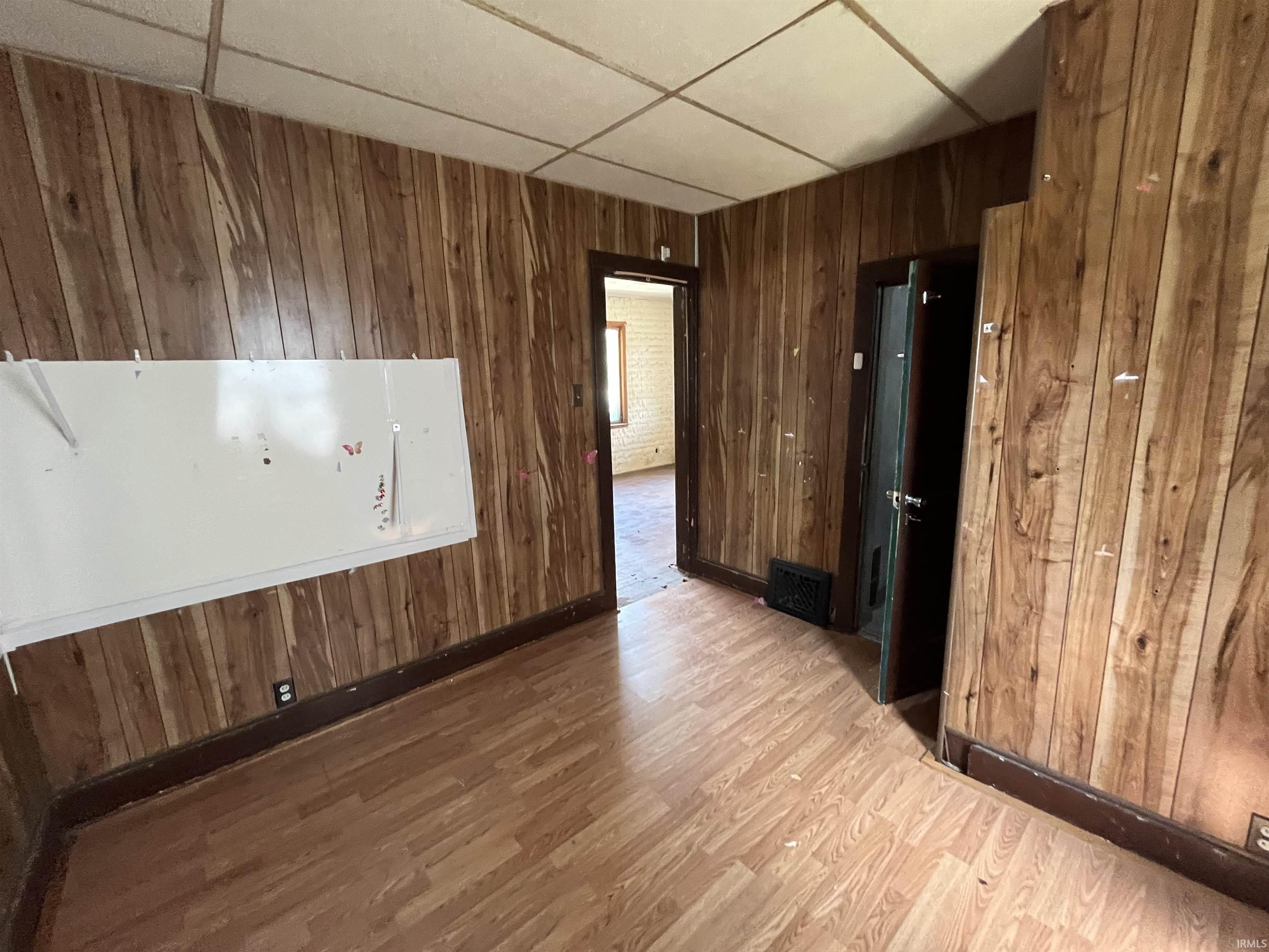 223 N Middleboro Avenue