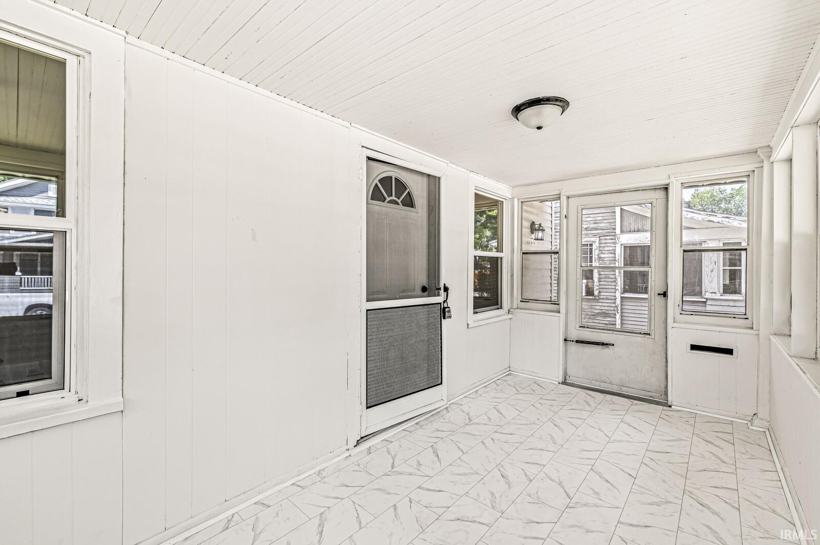 1120 E Dayton Street