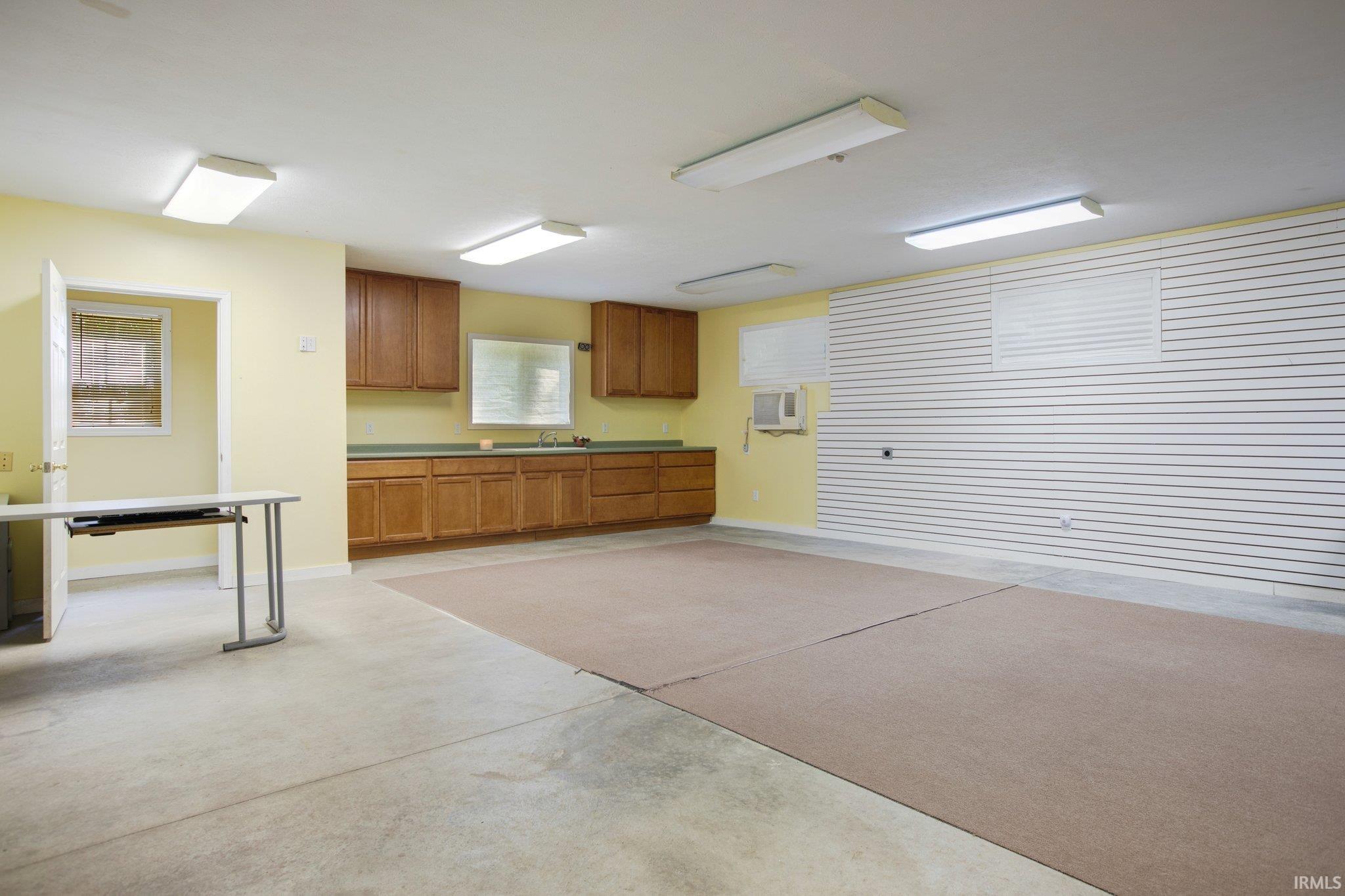 61719 Bremen Highway