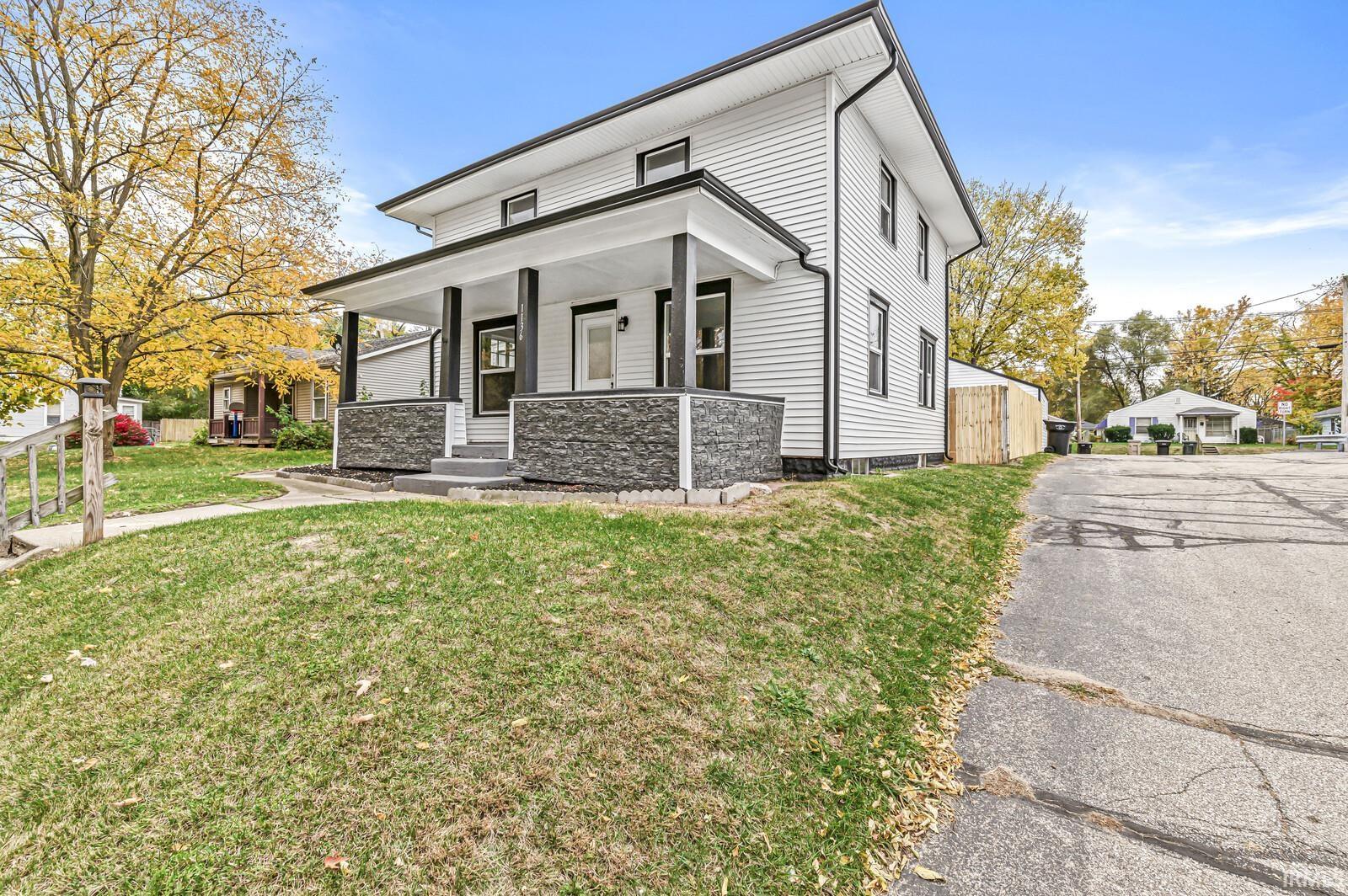 1136 E Madison Street