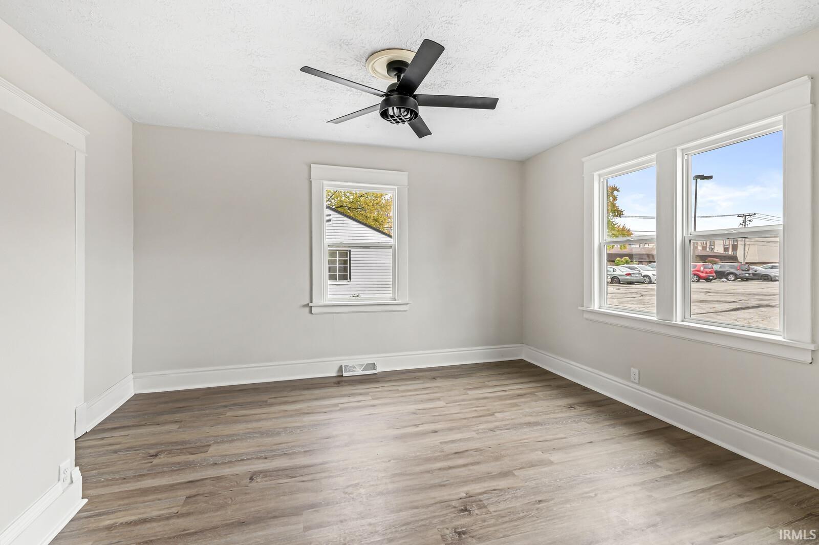 1136 E Madison Street