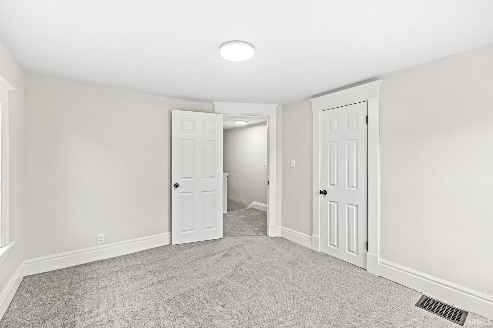 1136 E Madison Street