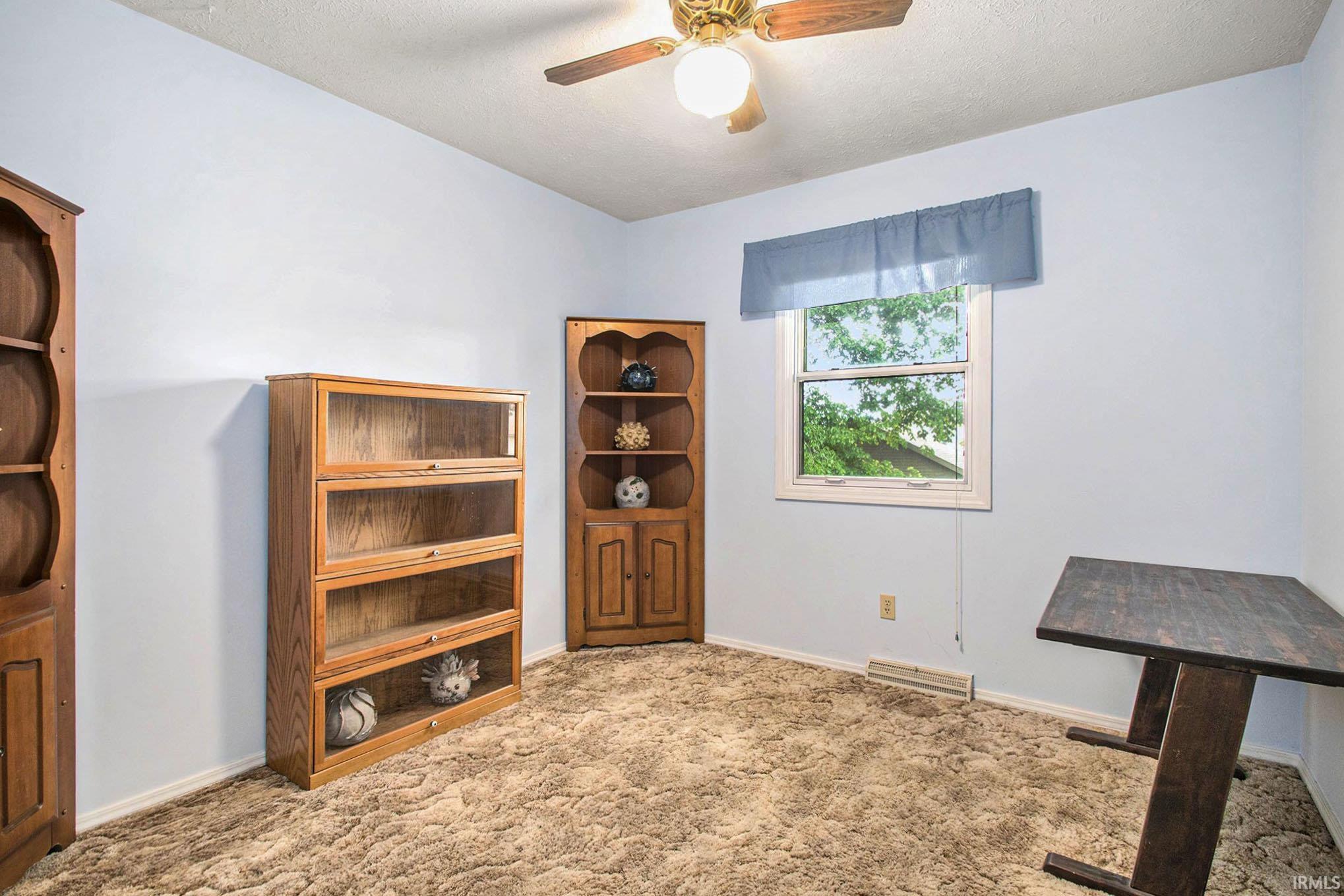 1924 Forest Edge Drive