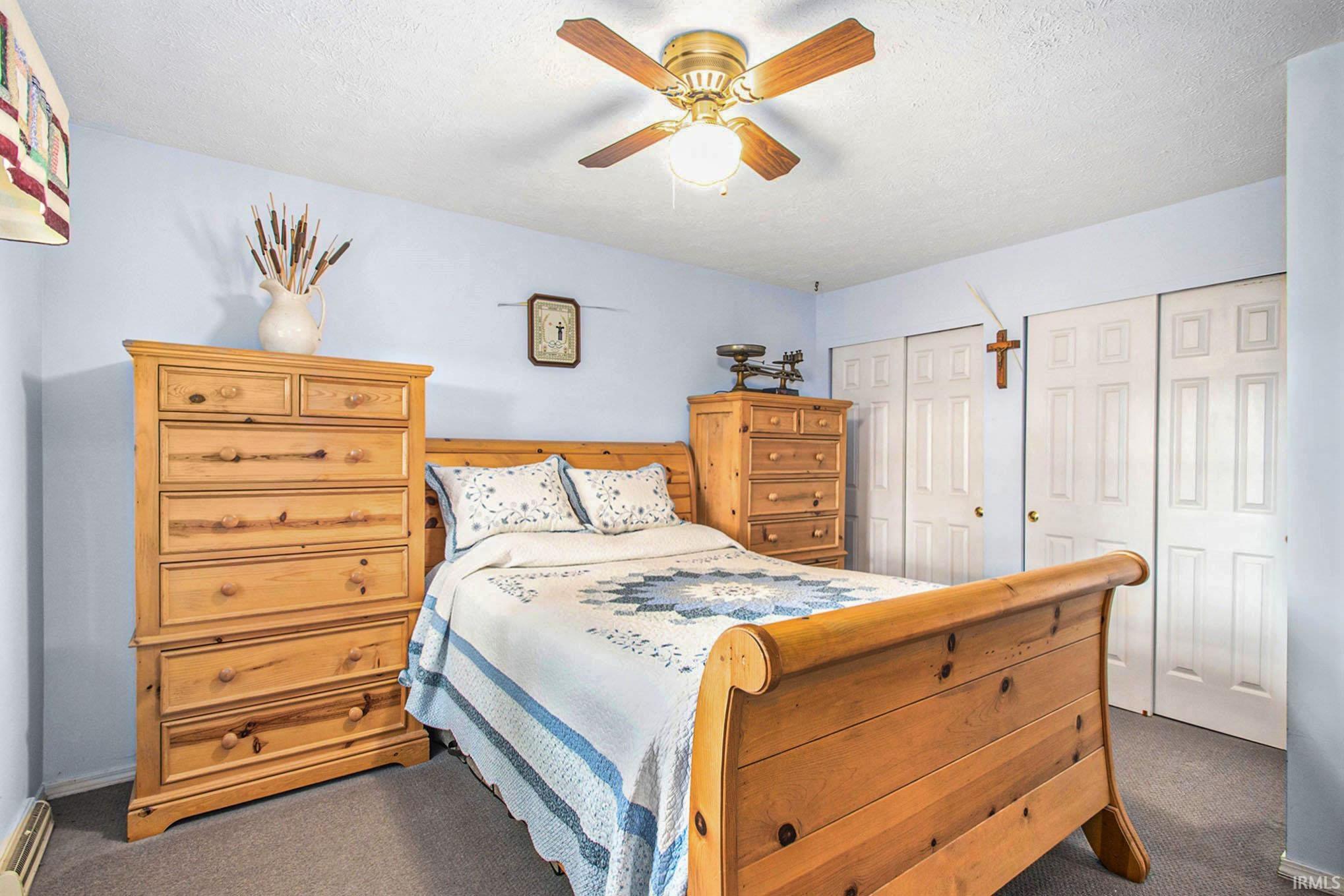 1924 Forest Edge Drive