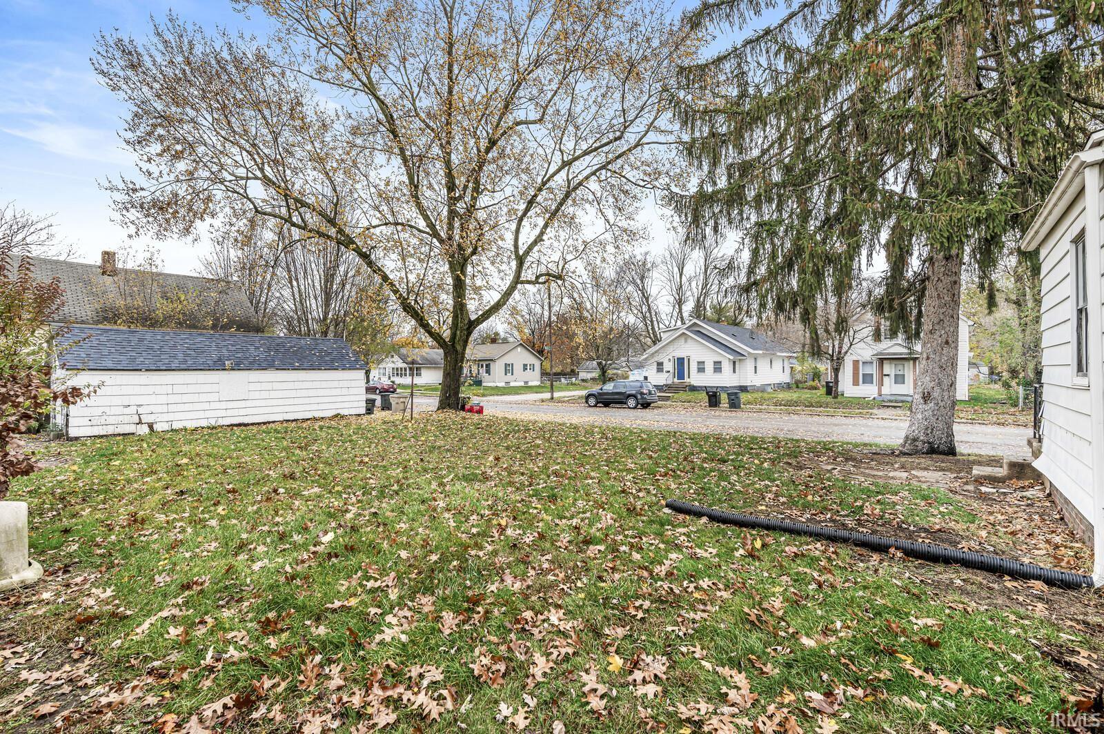 545 N Sunnyside Avenue