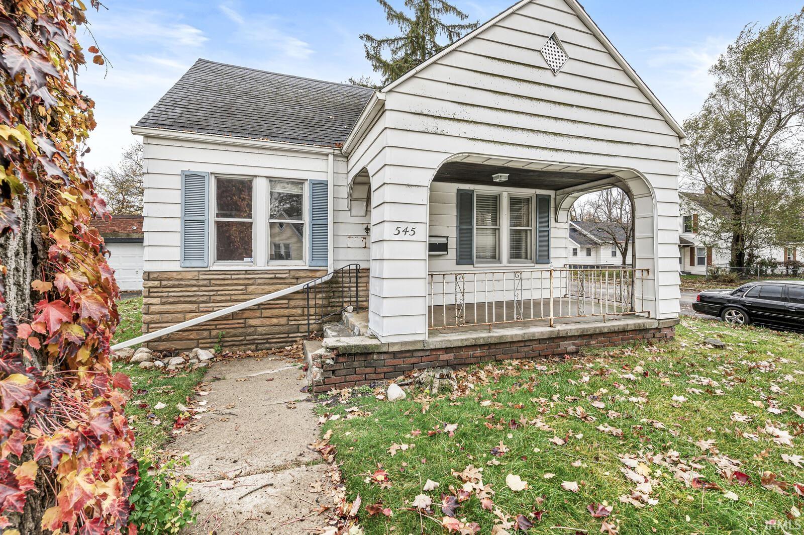 545 N Sunnyside Avenue