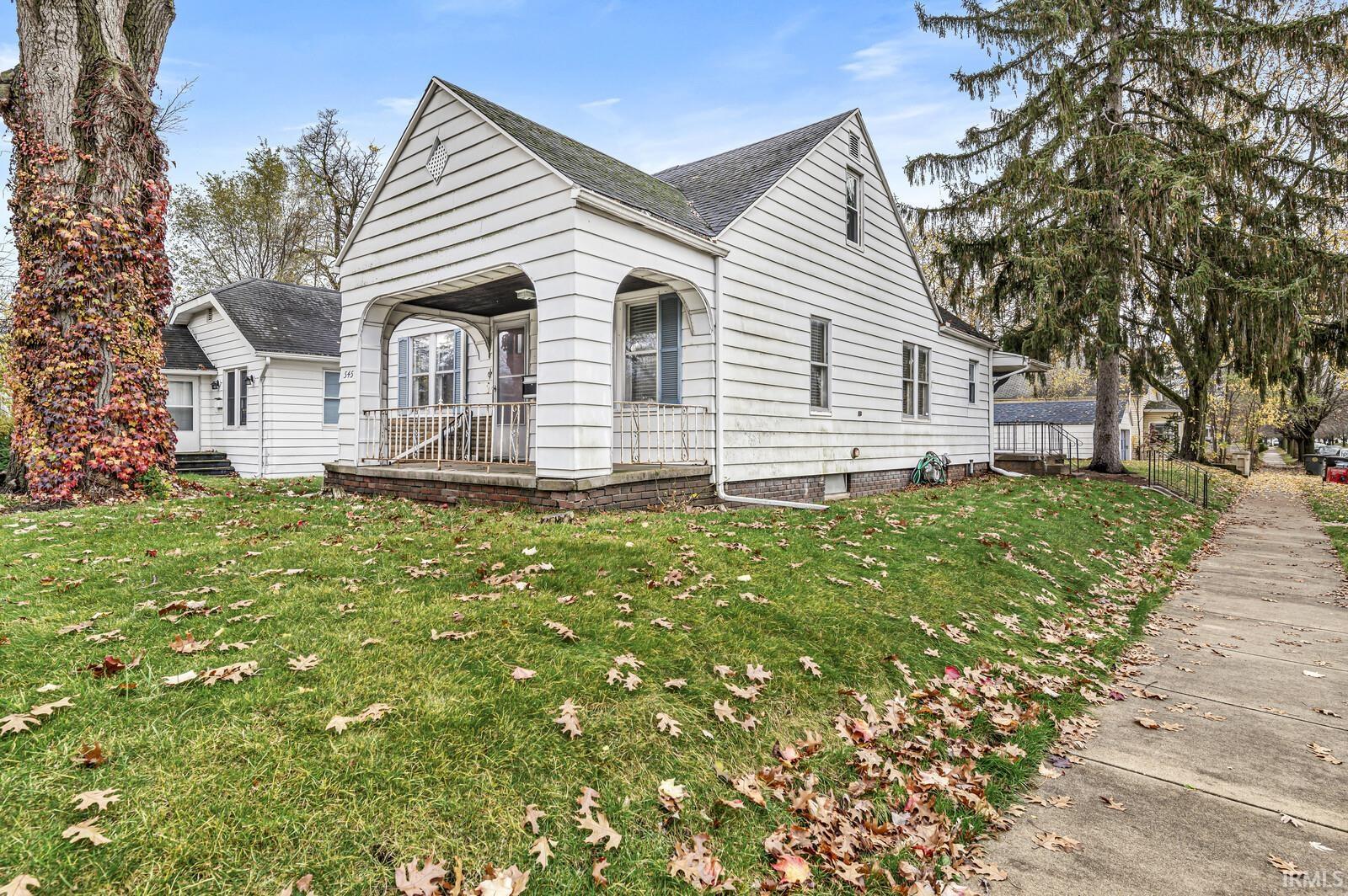 545 N Sunnyside Avenue