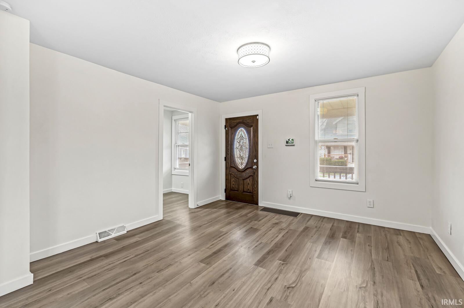 2514 W Poland Street