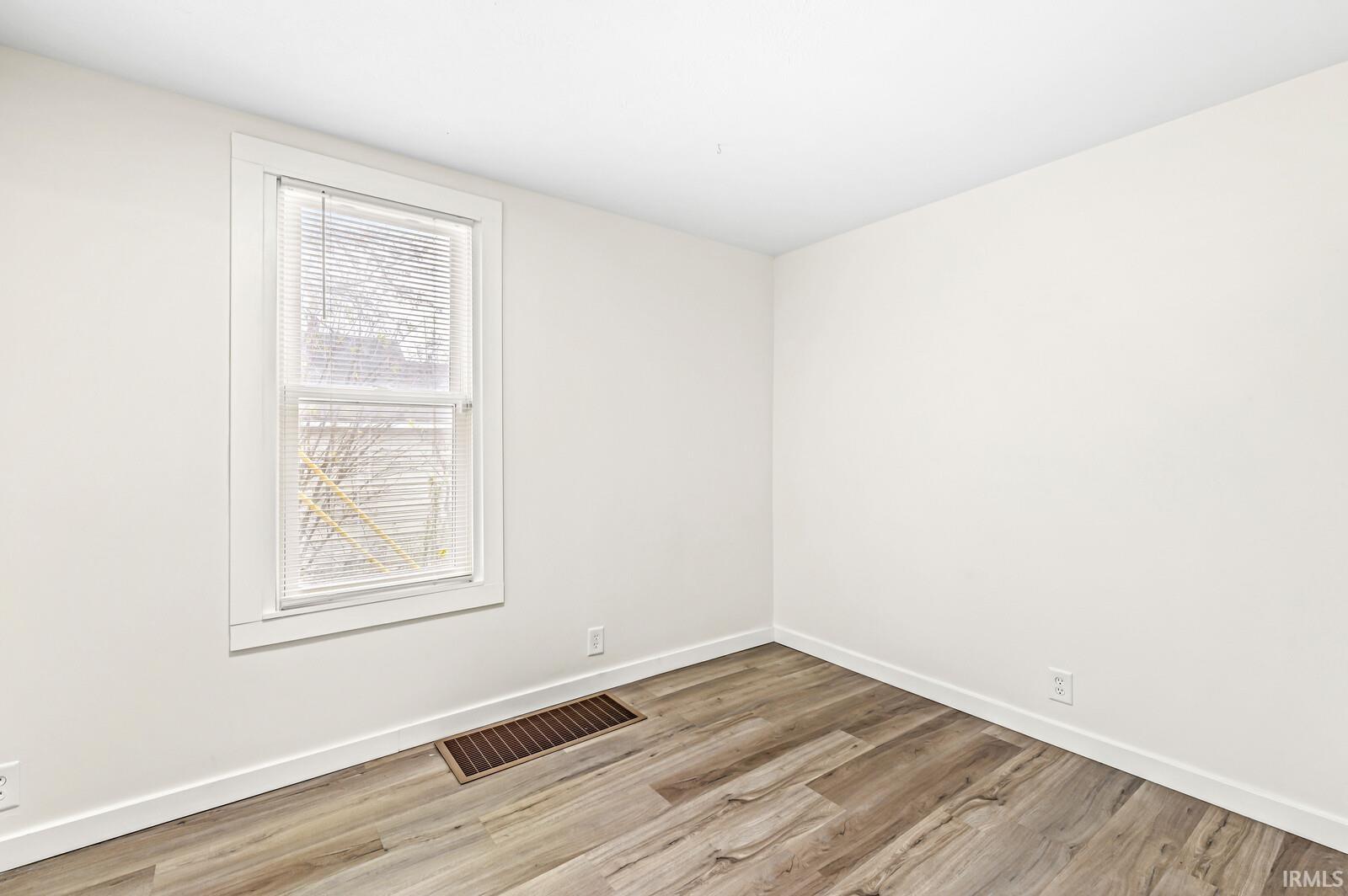 2514 W Poland Street