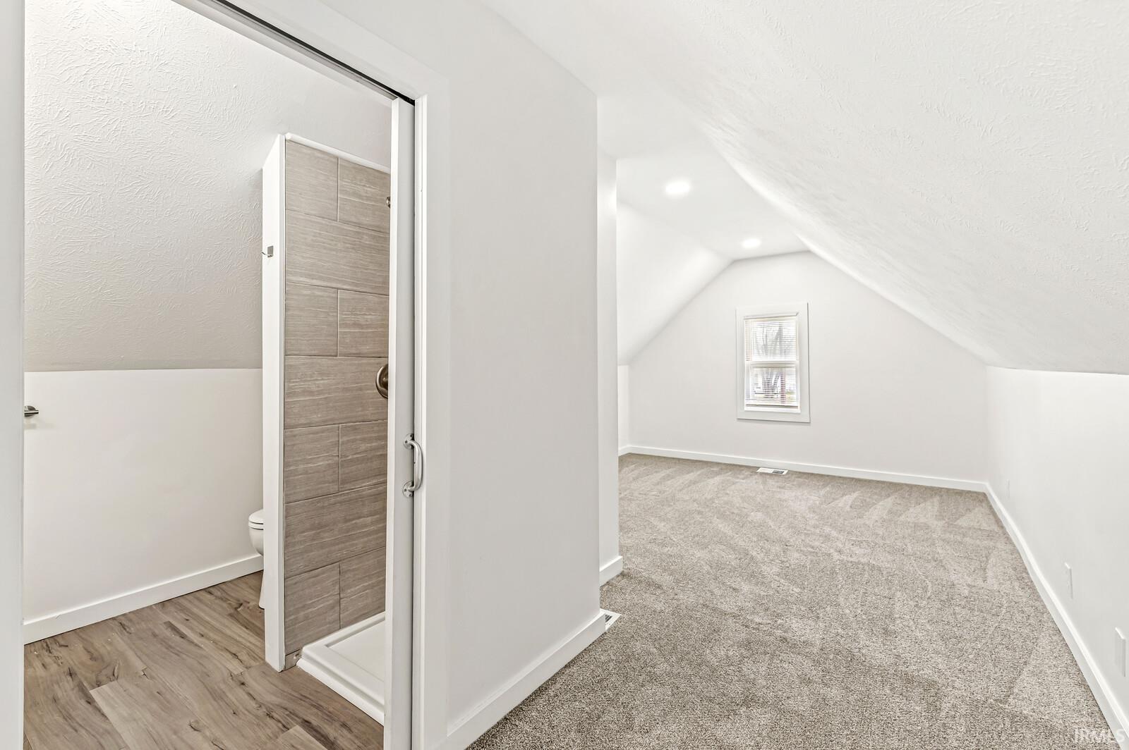 2514 W Poland Street