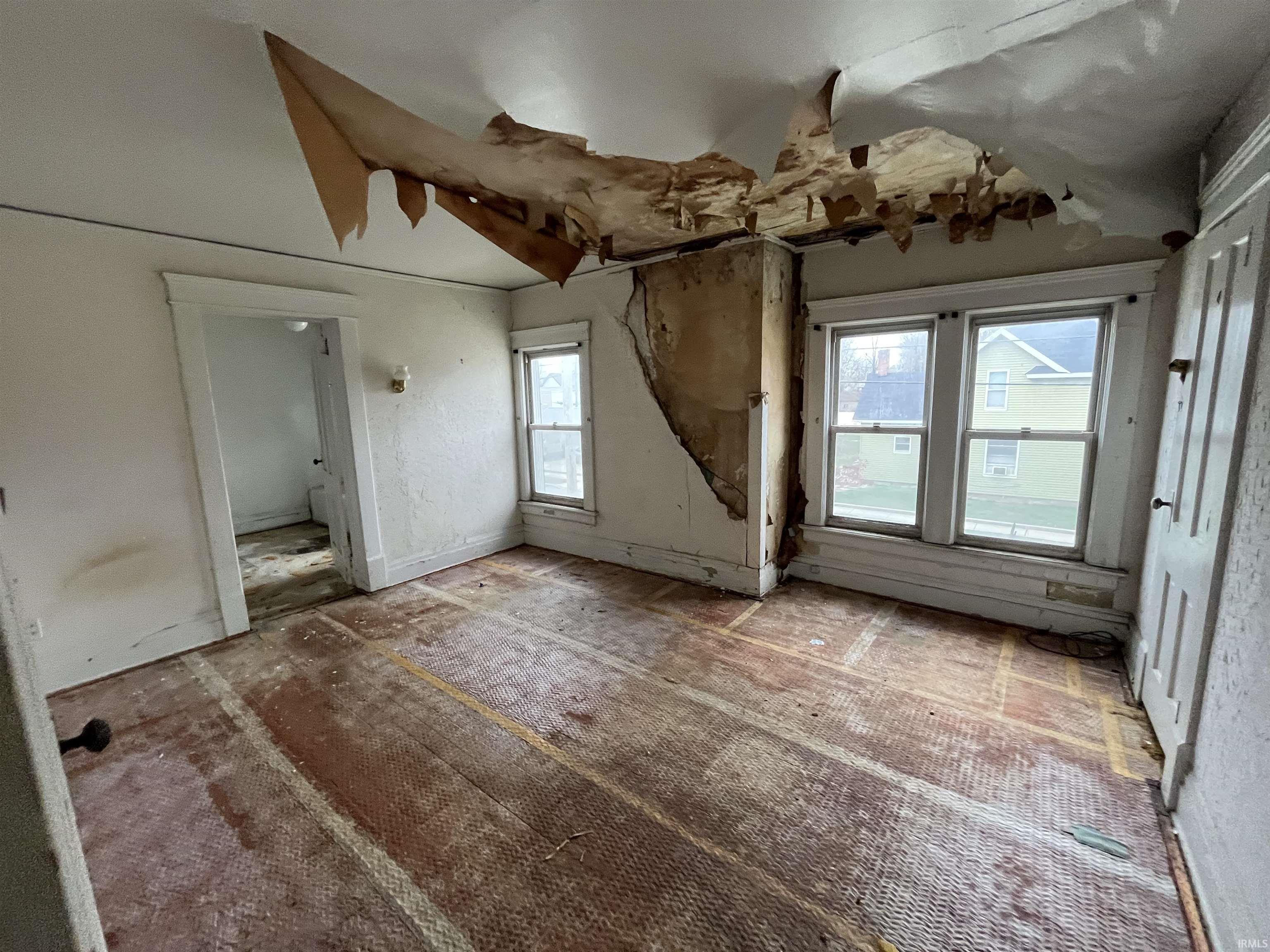 502 E Indiana Avenue