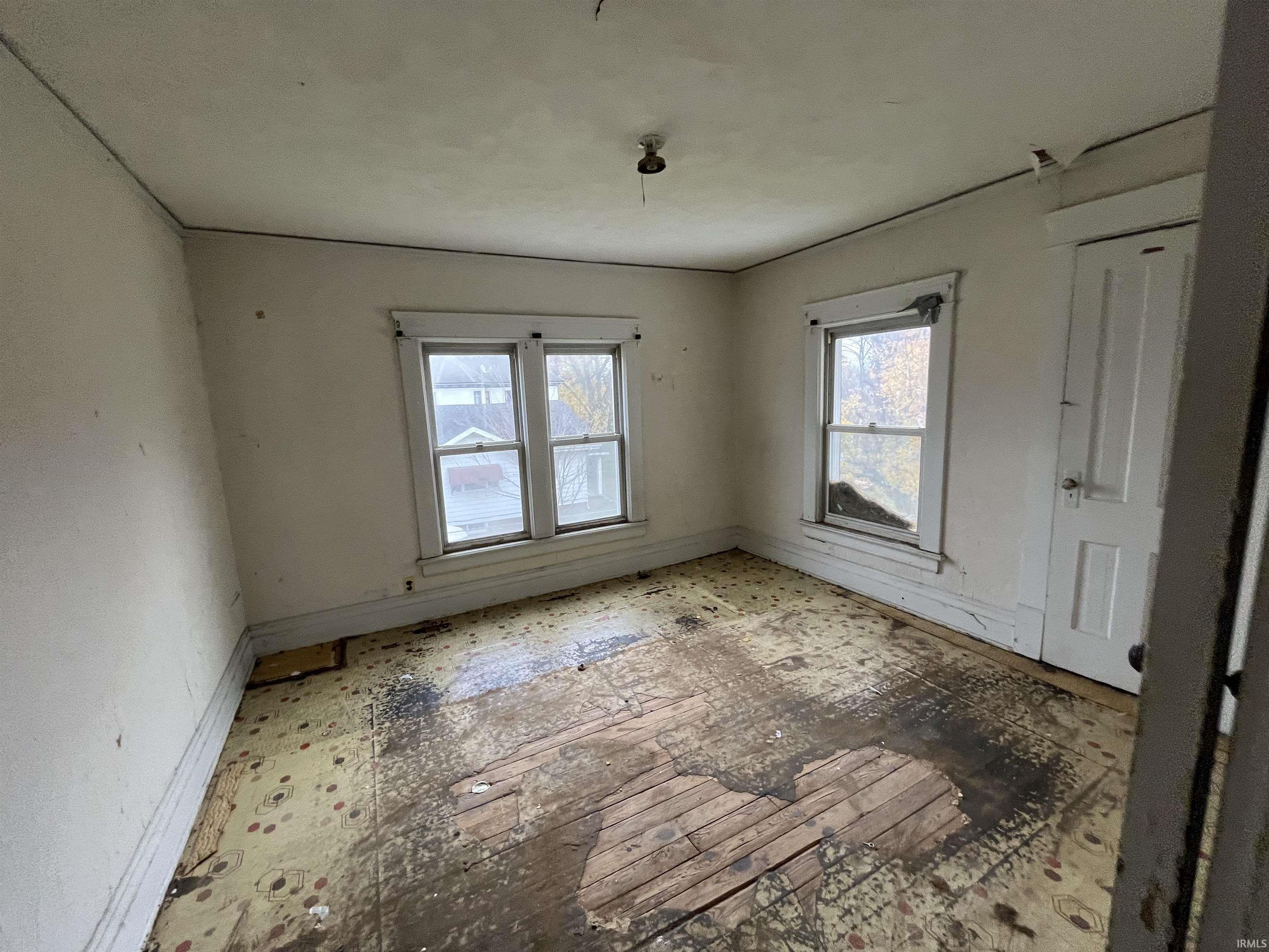 502 E Indiana Avenue