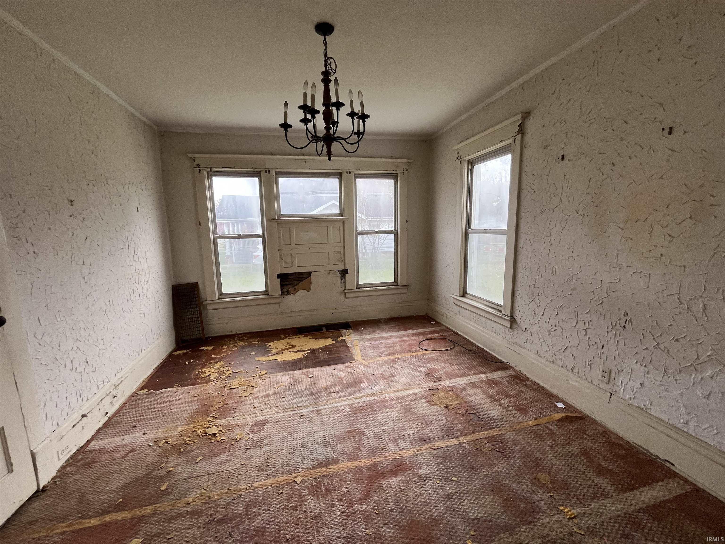 502 E Indiana Avenue