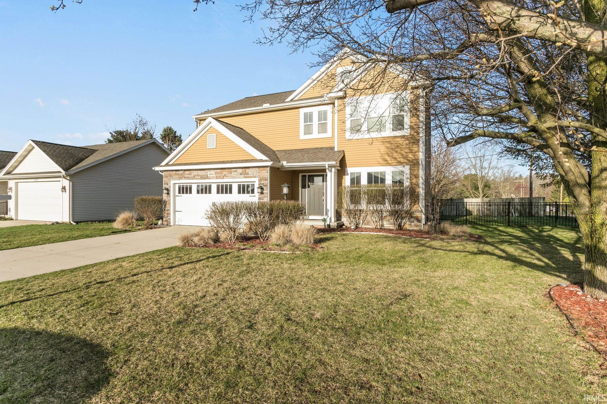 4441 Jade Crossing Drive