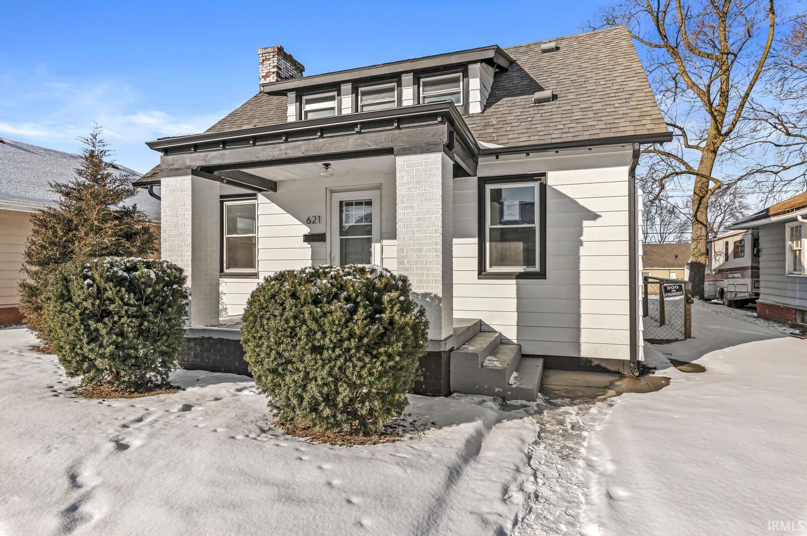 621 E Irvington Avenue