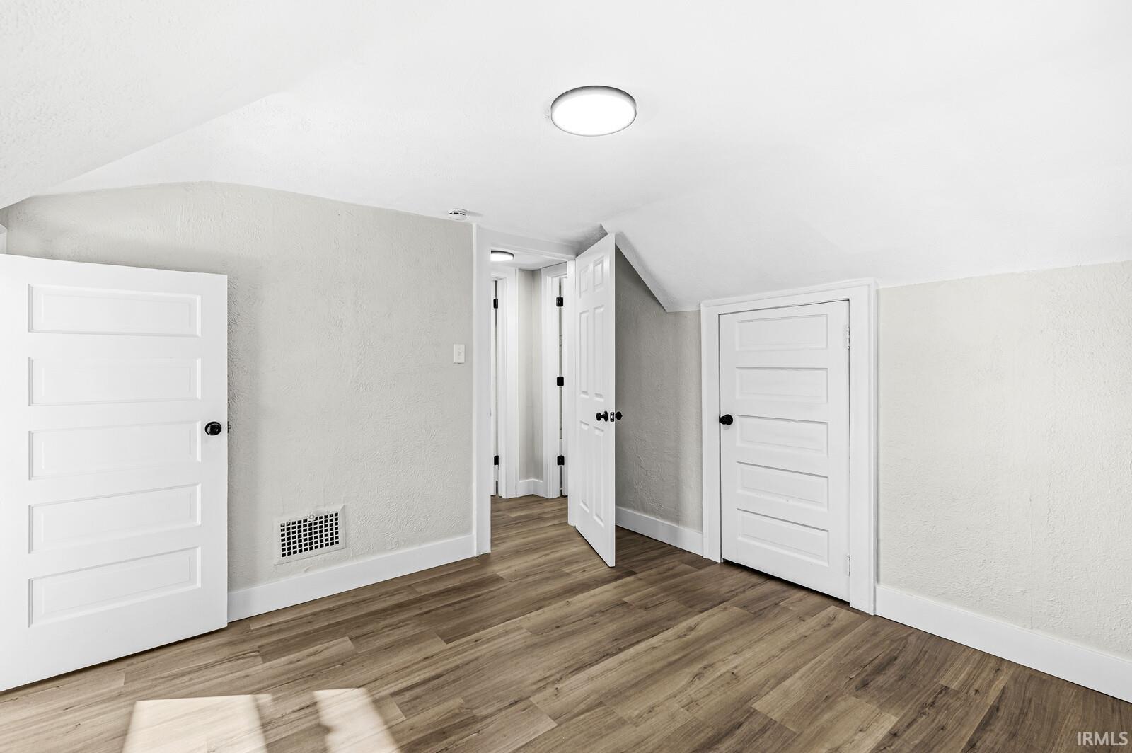 621 E Irvington Avenue