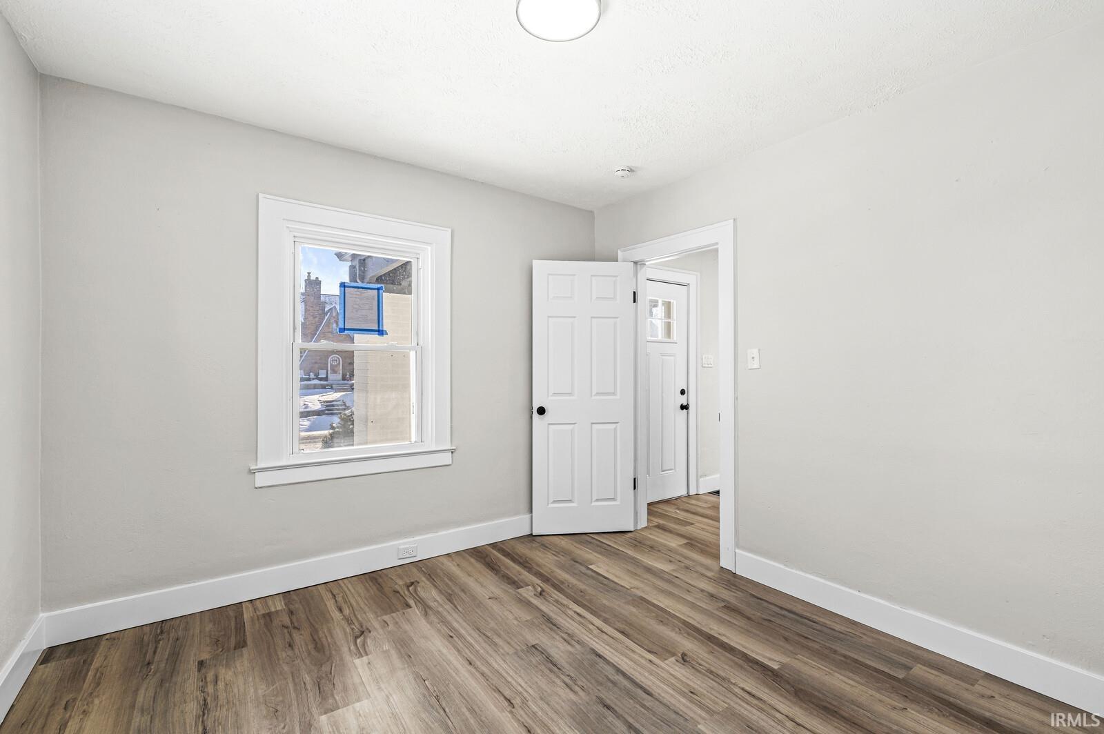 621 E Irvington Avenue