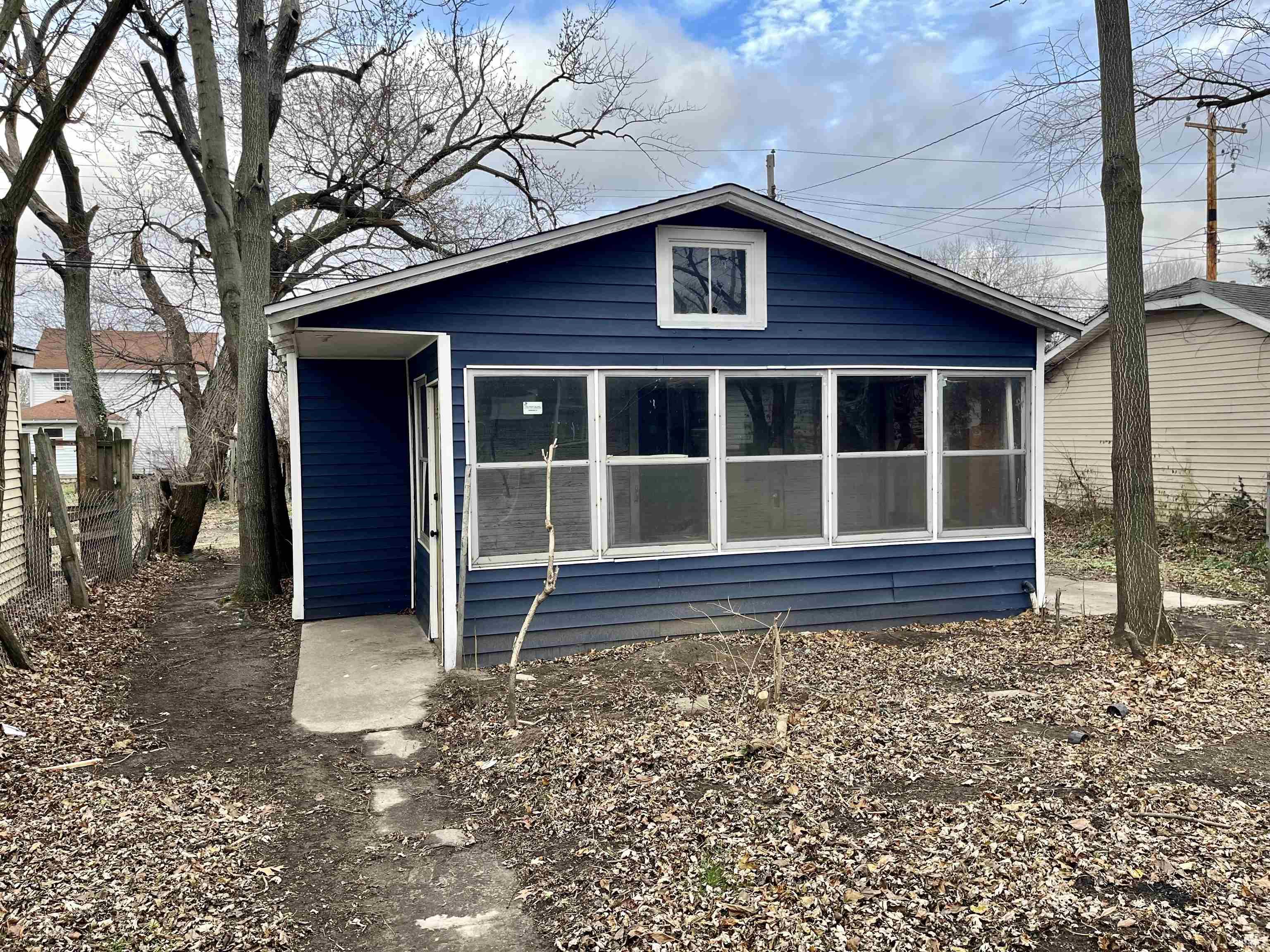 1321 E Calvert Street