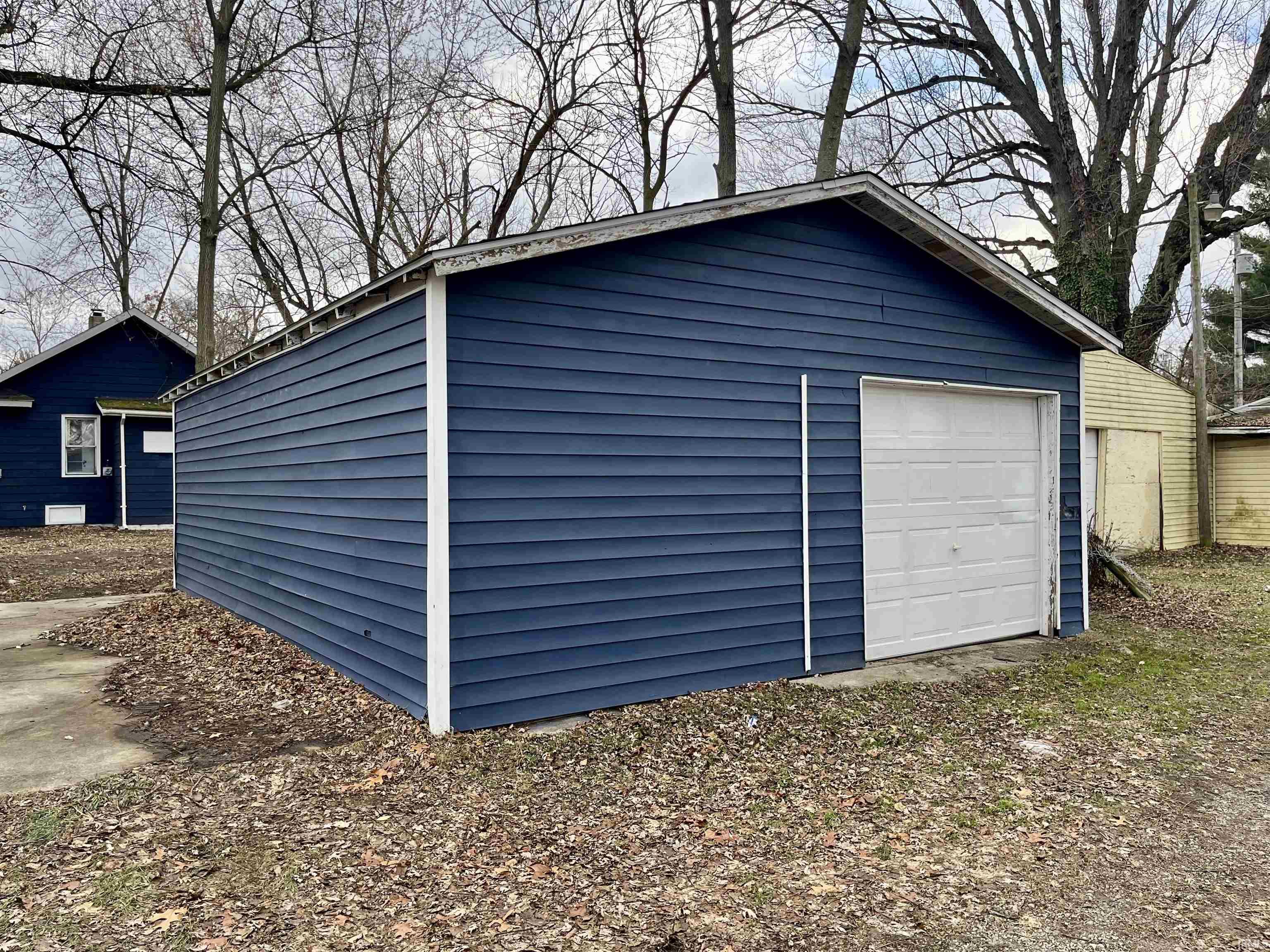 1321 E Calvert Street