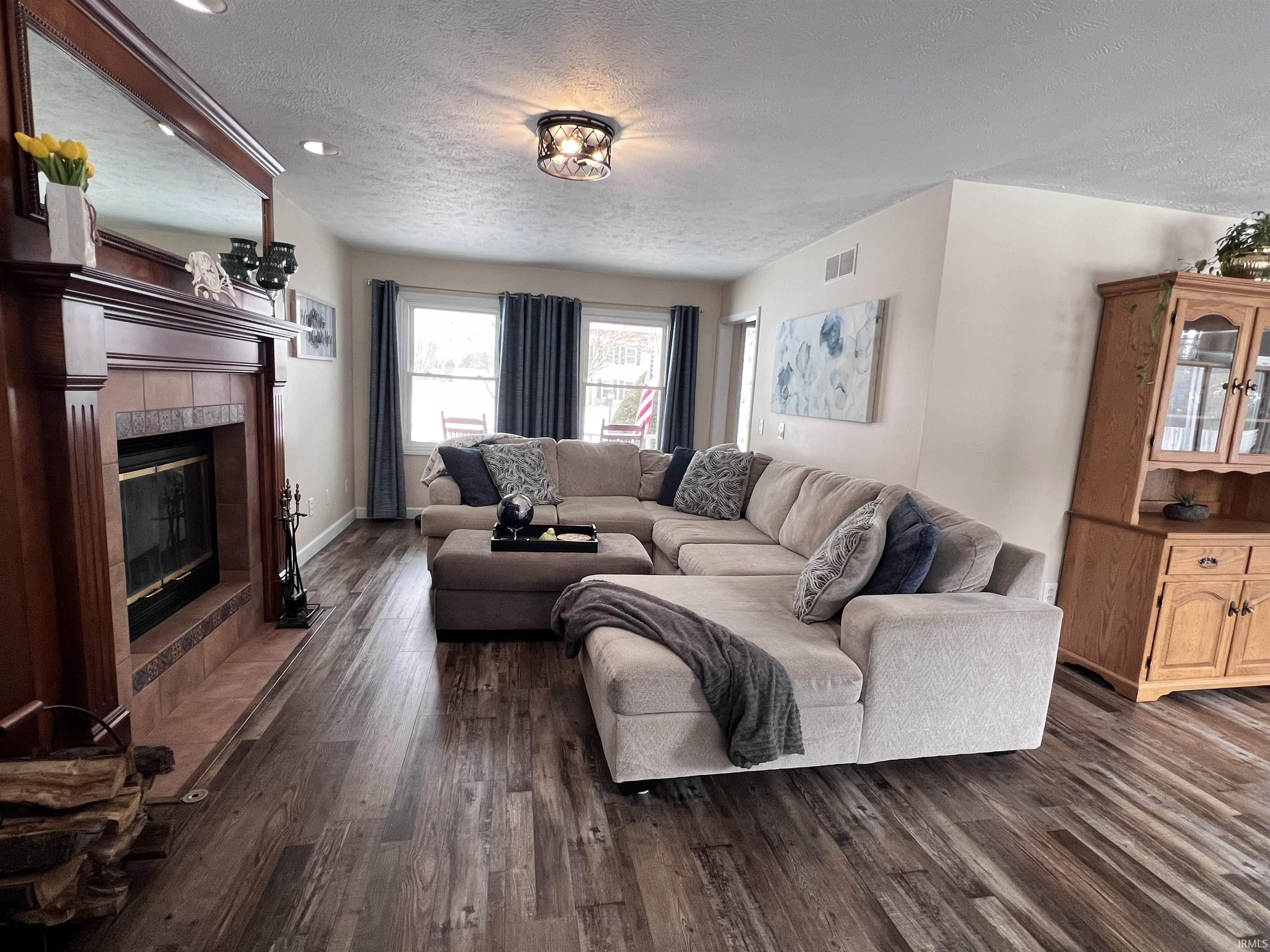 22386 Fireside Drive