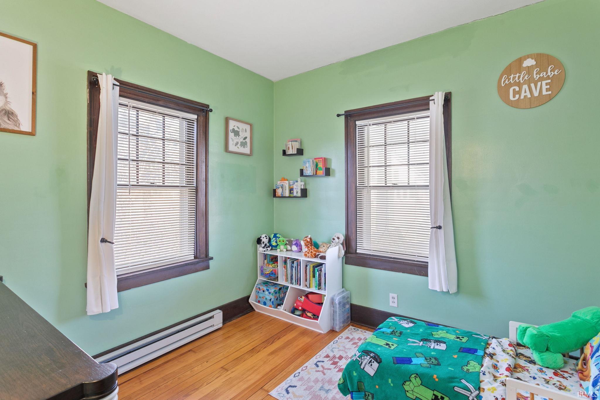 3418 Pleasant Street