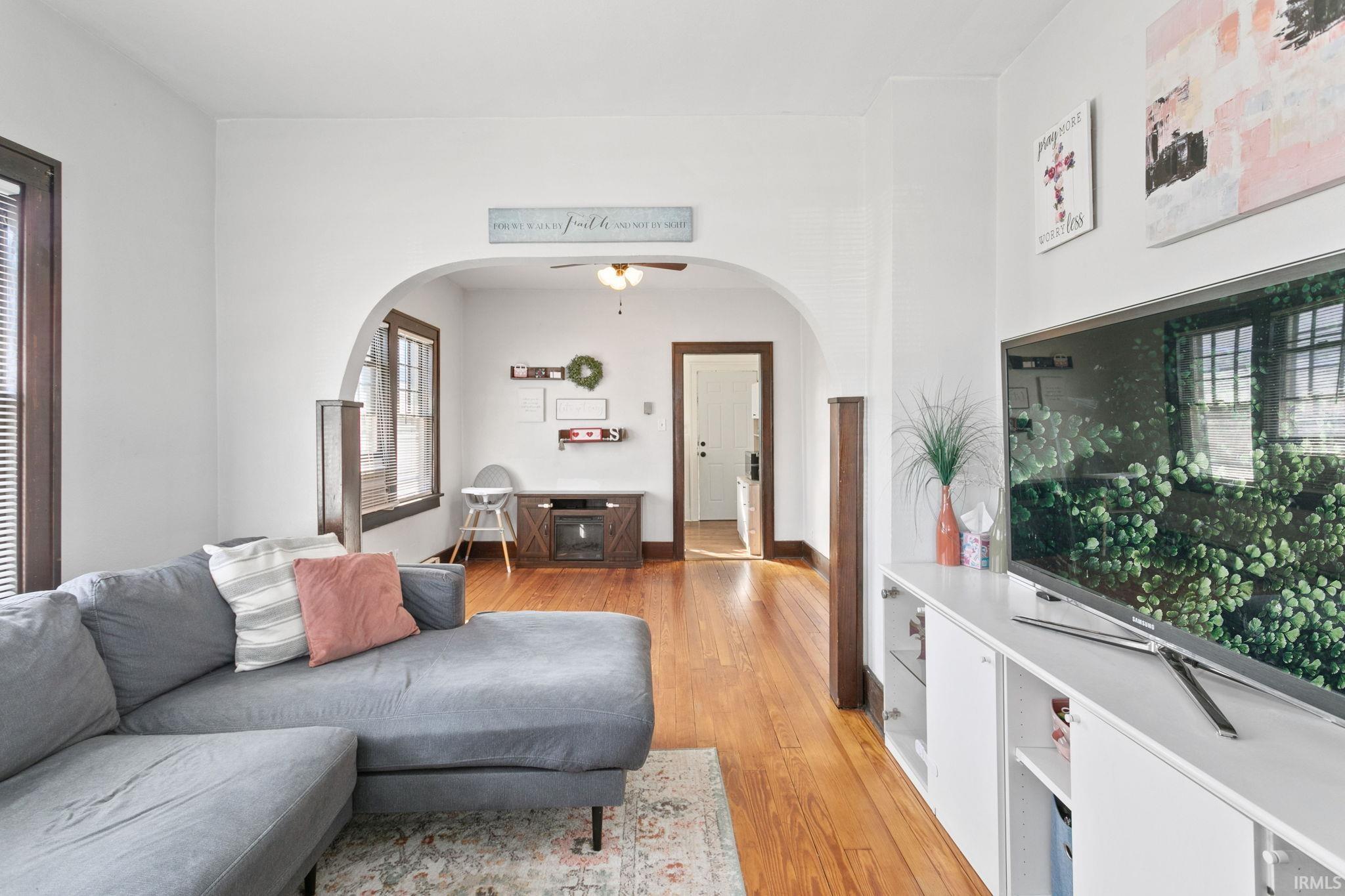 3418 Pleasant Street