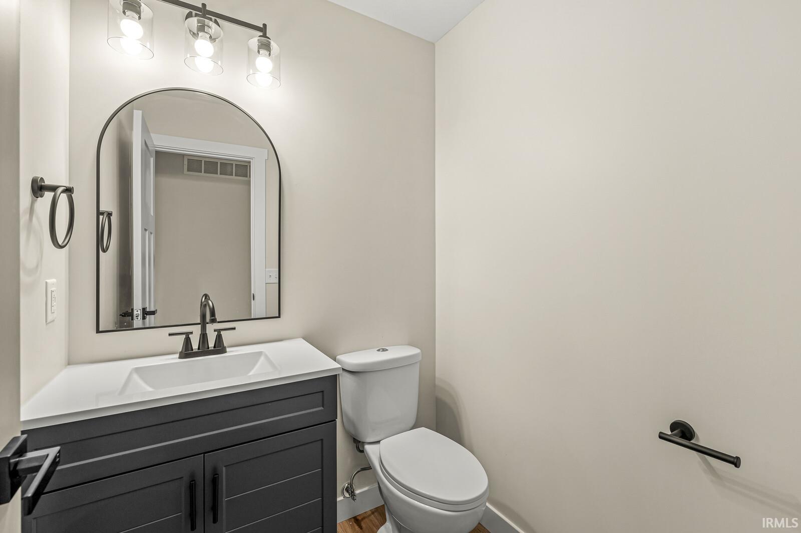 53036 County Kerry Drive