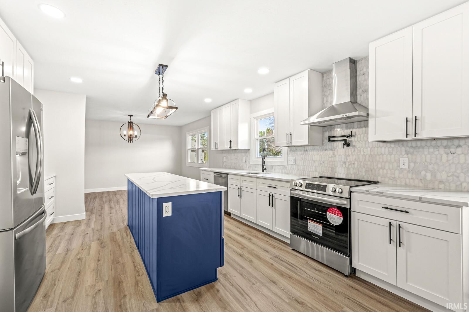 53036 County Kerry Drive