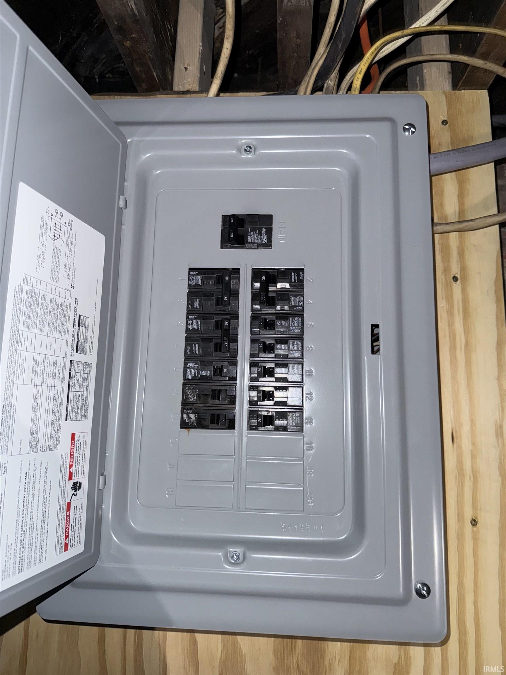 620 E Indiana Avenue