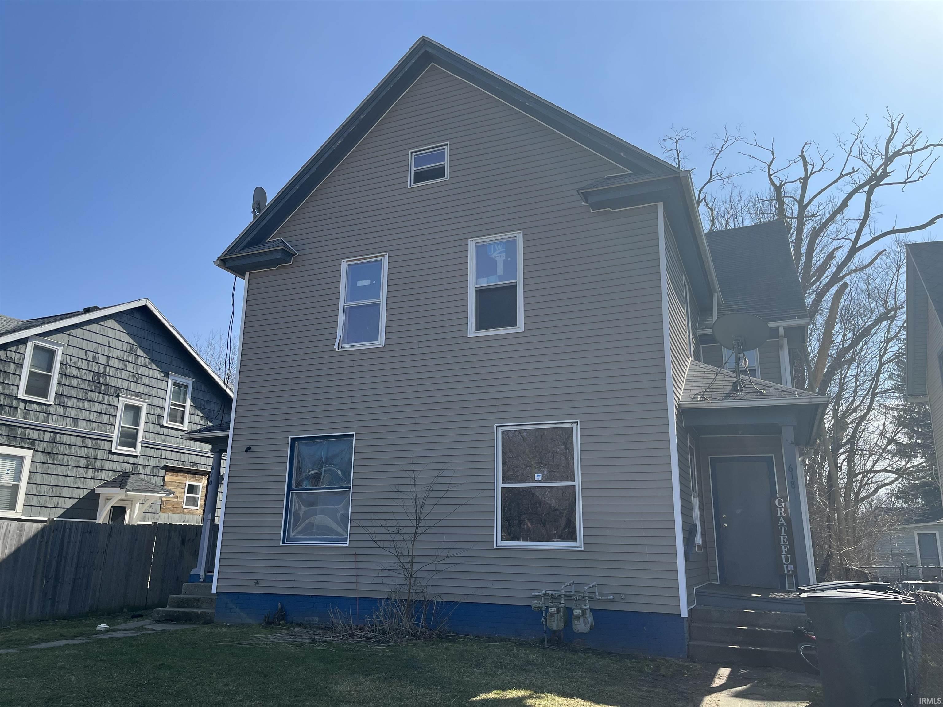 620 E Indiana Avenue