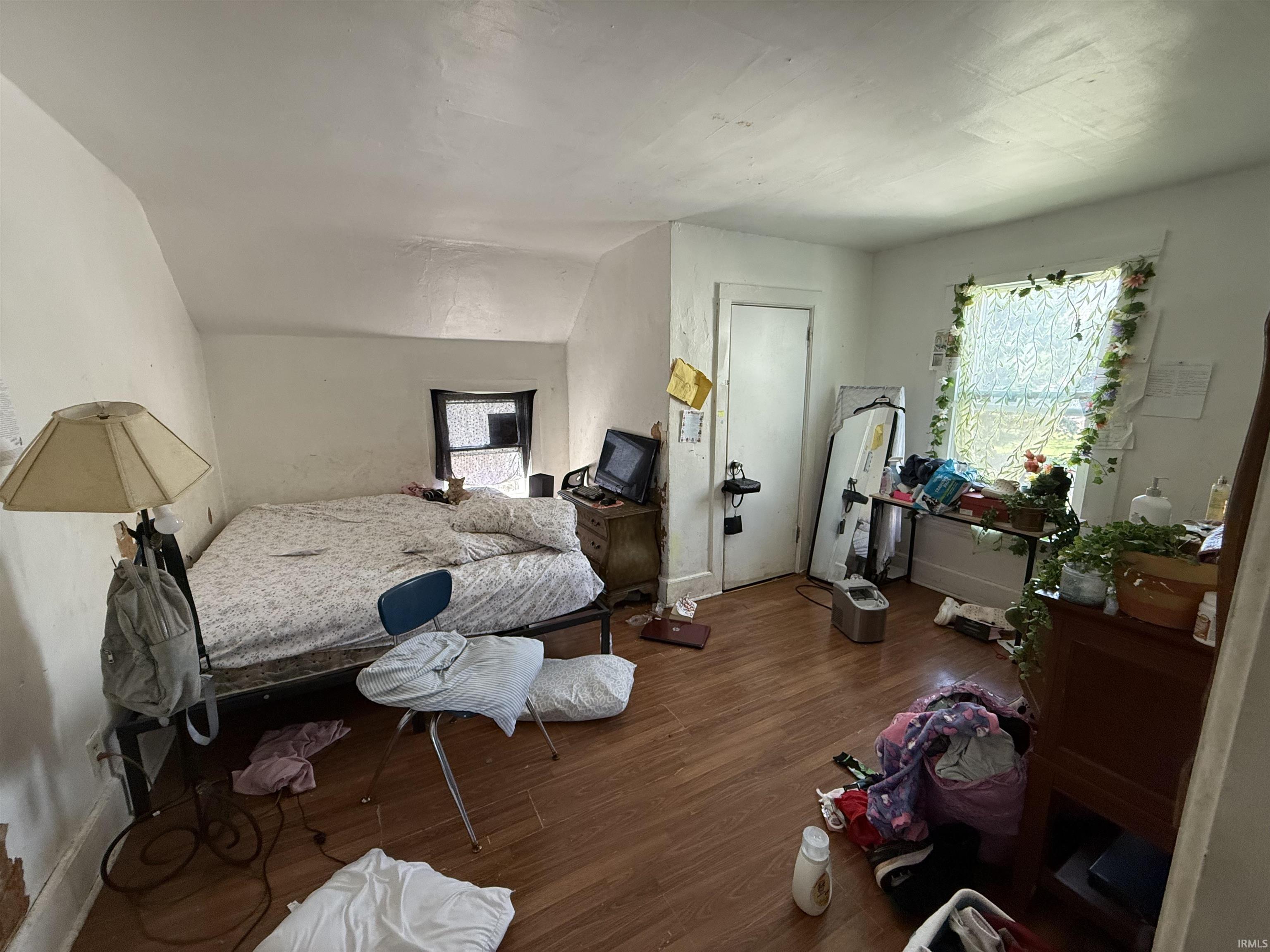 620 E Indiana Avenue