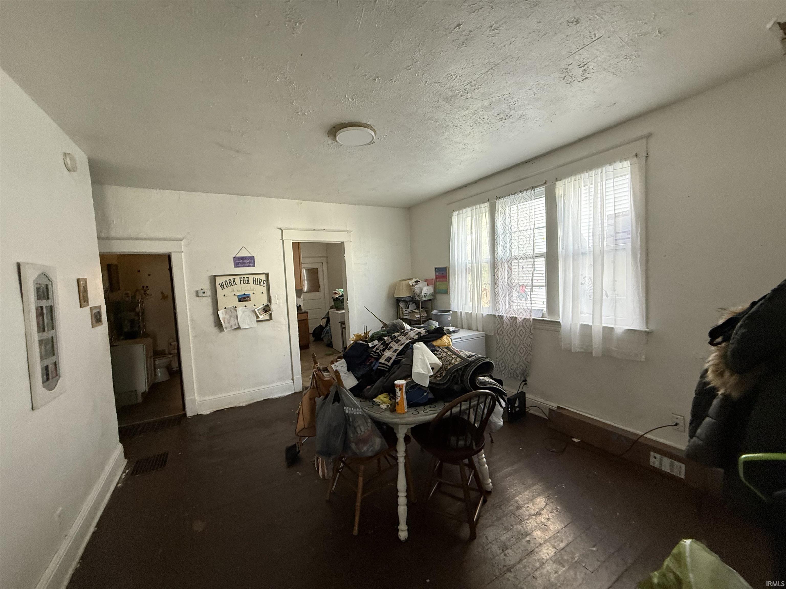 620 E Indiana Avenue