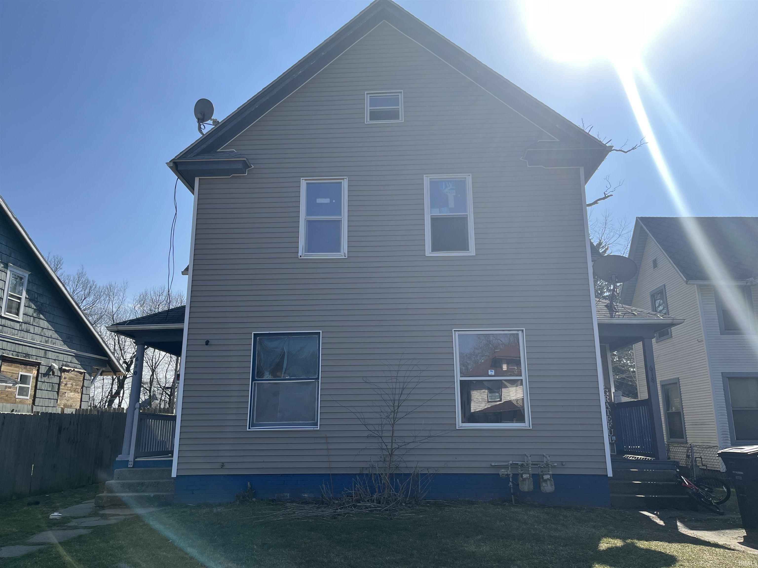 620 E Indiana Avenue