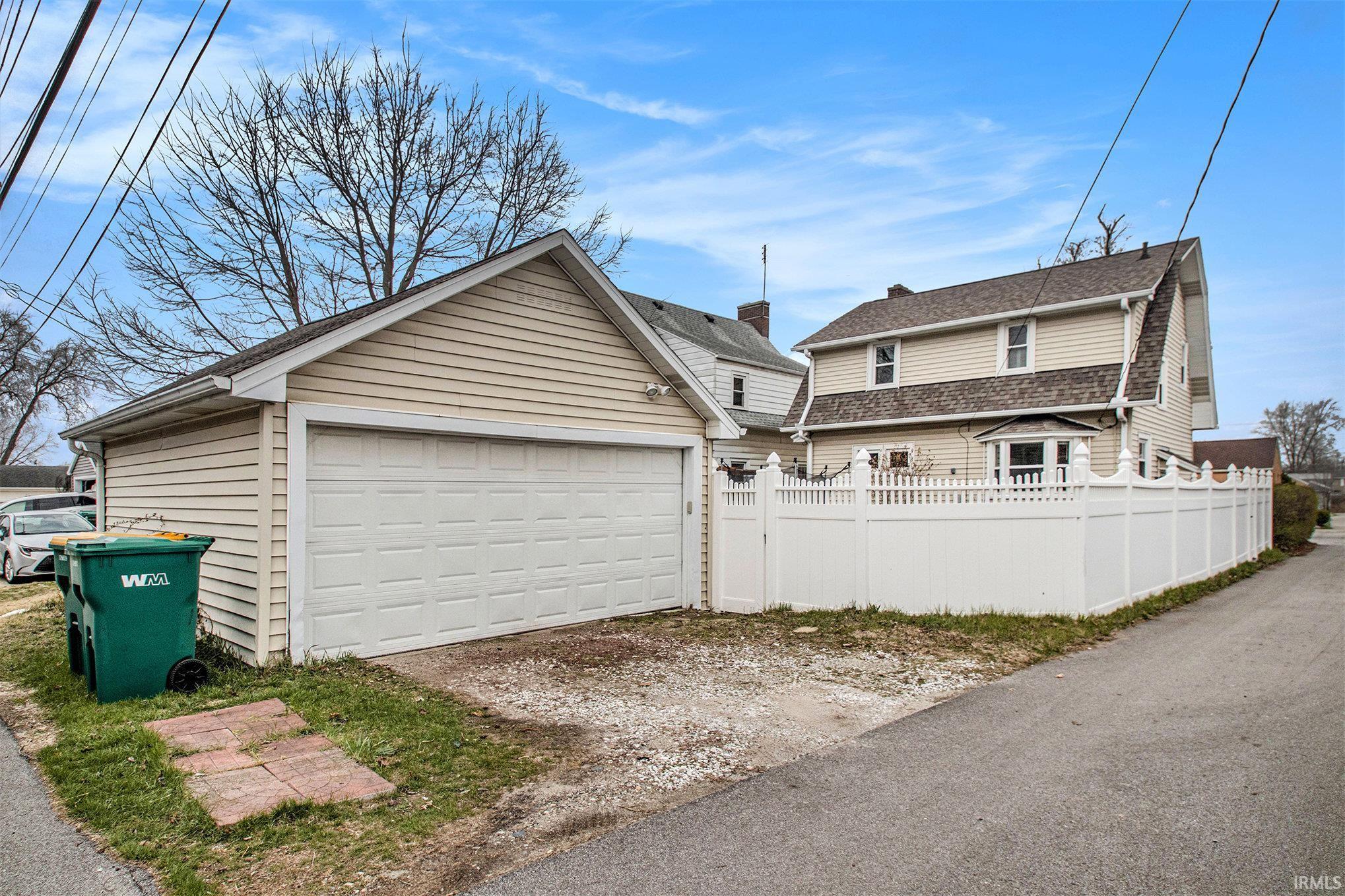 1331 E Mishawaka Avenue