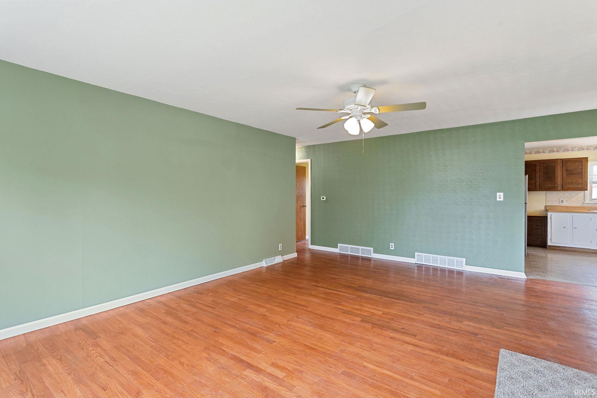 17305 Wilshire Drive